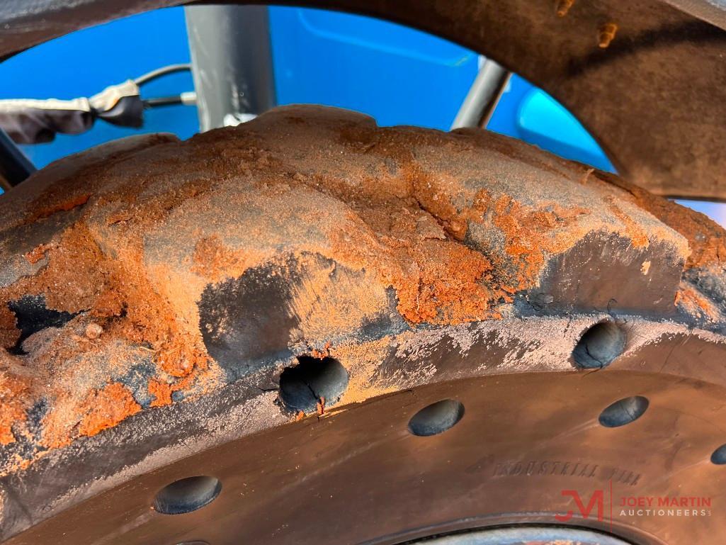 2015 GENIE GTH844 TELEHANDLER