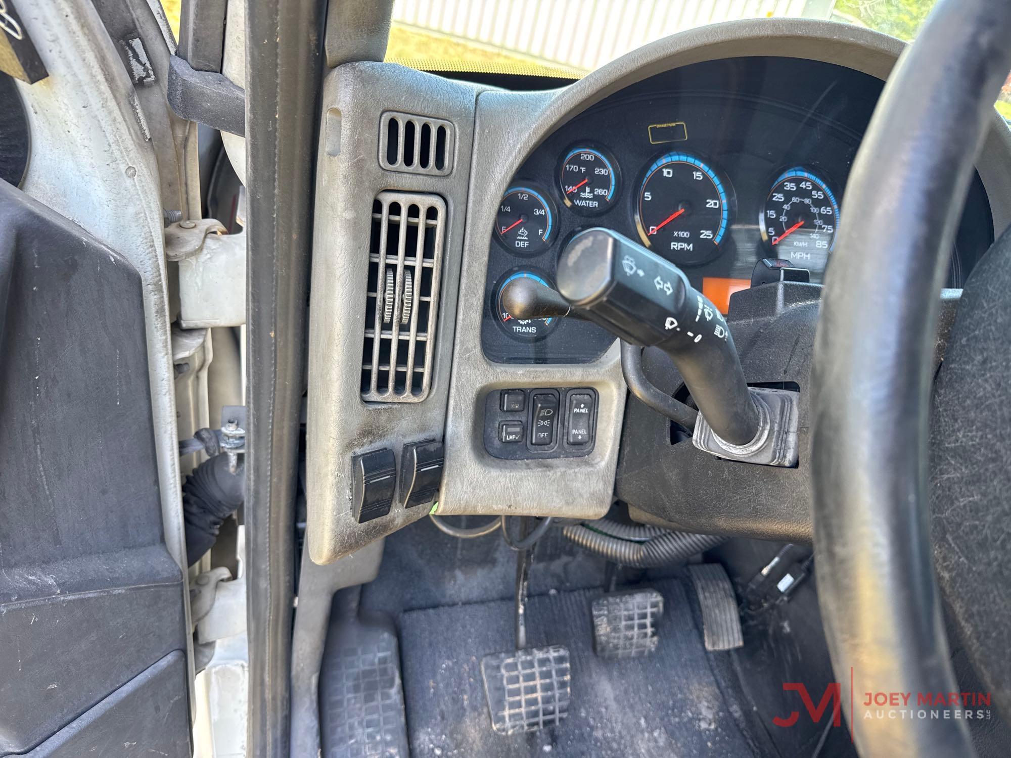 2016 INTERNATIONAL 8600 T/A DAY CAB TRUCK TRACTOR
