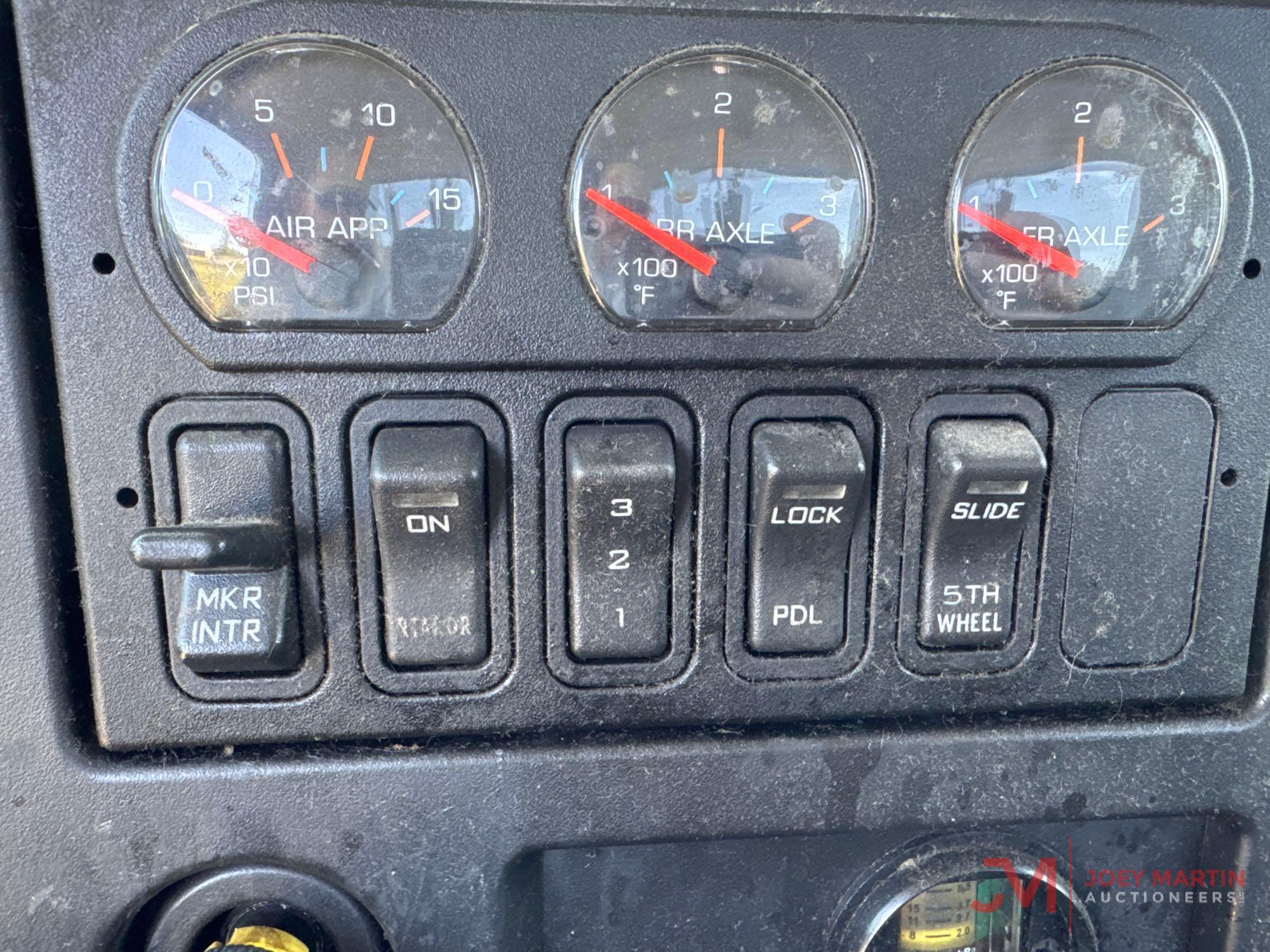 2016 INTERNATIONAL 8600 T/A DAY CAB TRUCK TRACTOR