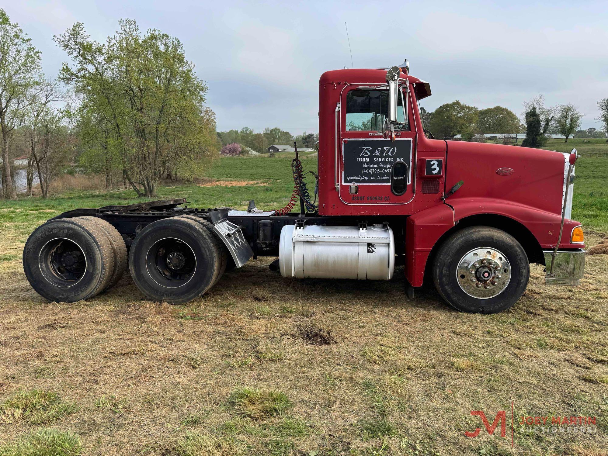 1992 PETERBILT377 DAY CAB TRUCK TRACTOR