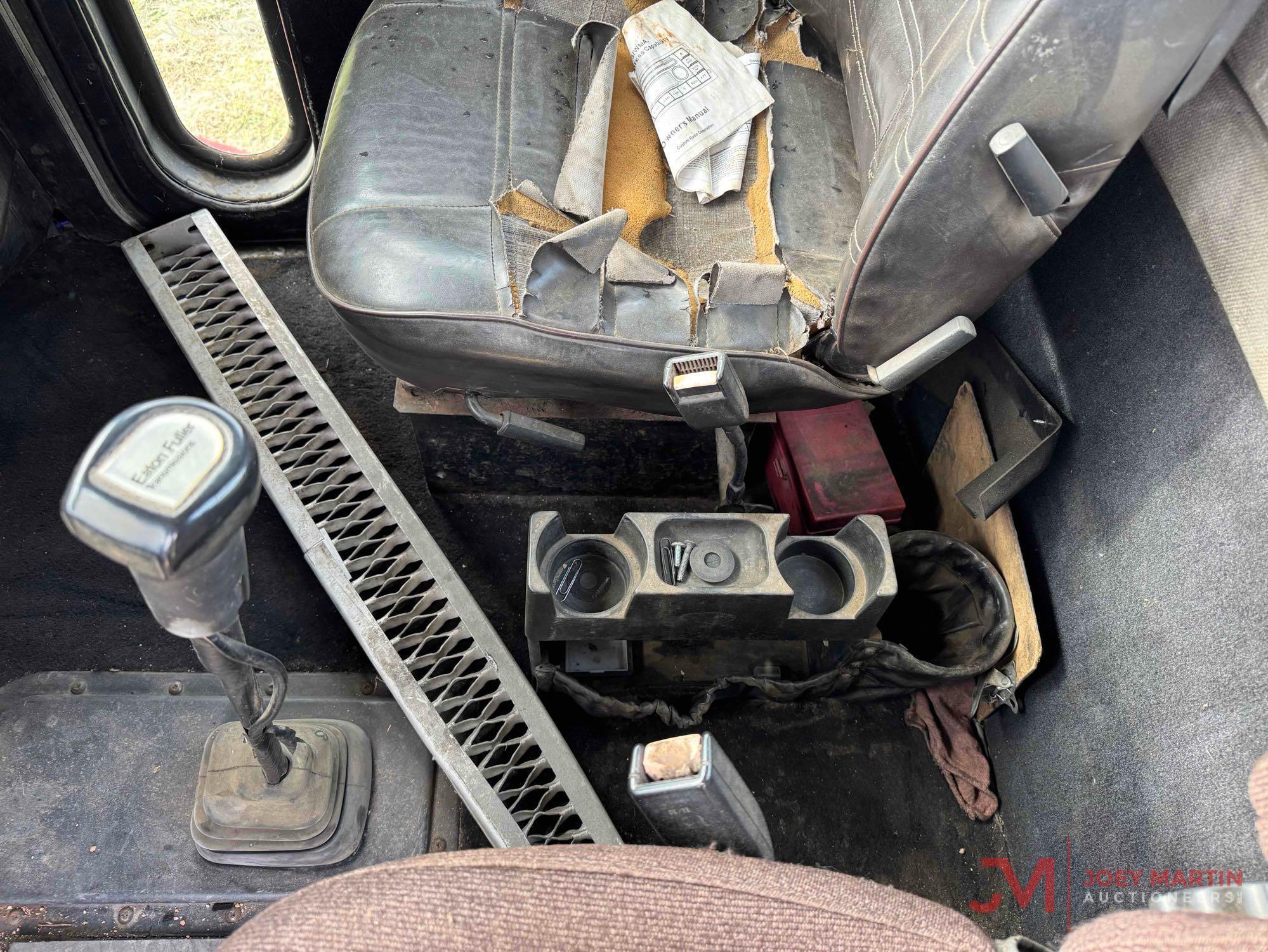 1992 PETERBILT377 DAY CAB TRUCK TRACTOR