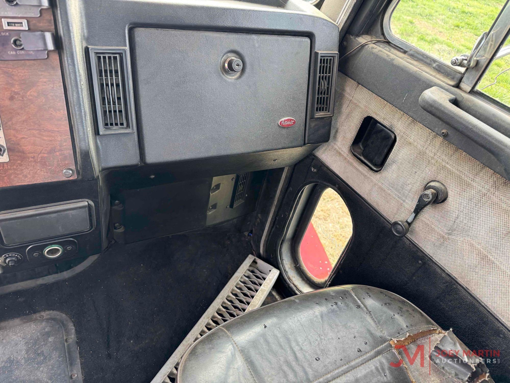 1992 PETERBILT377 DAY CAB TRUCK TRACTOR