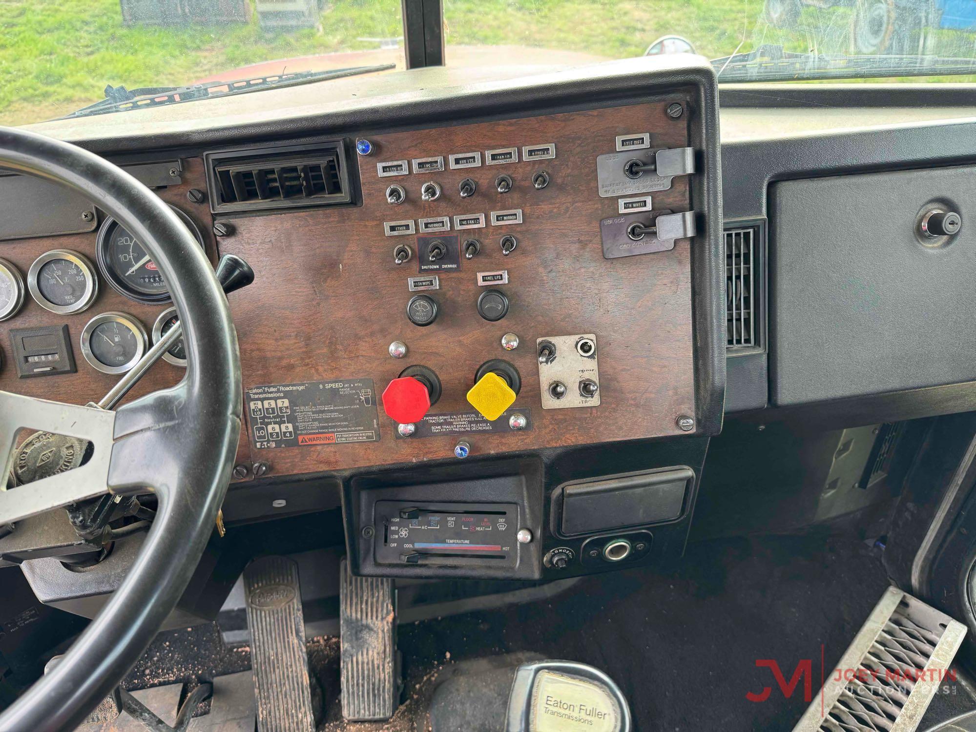 1992 PETERBILT377 DAY CAB TRUCK TRACTOR