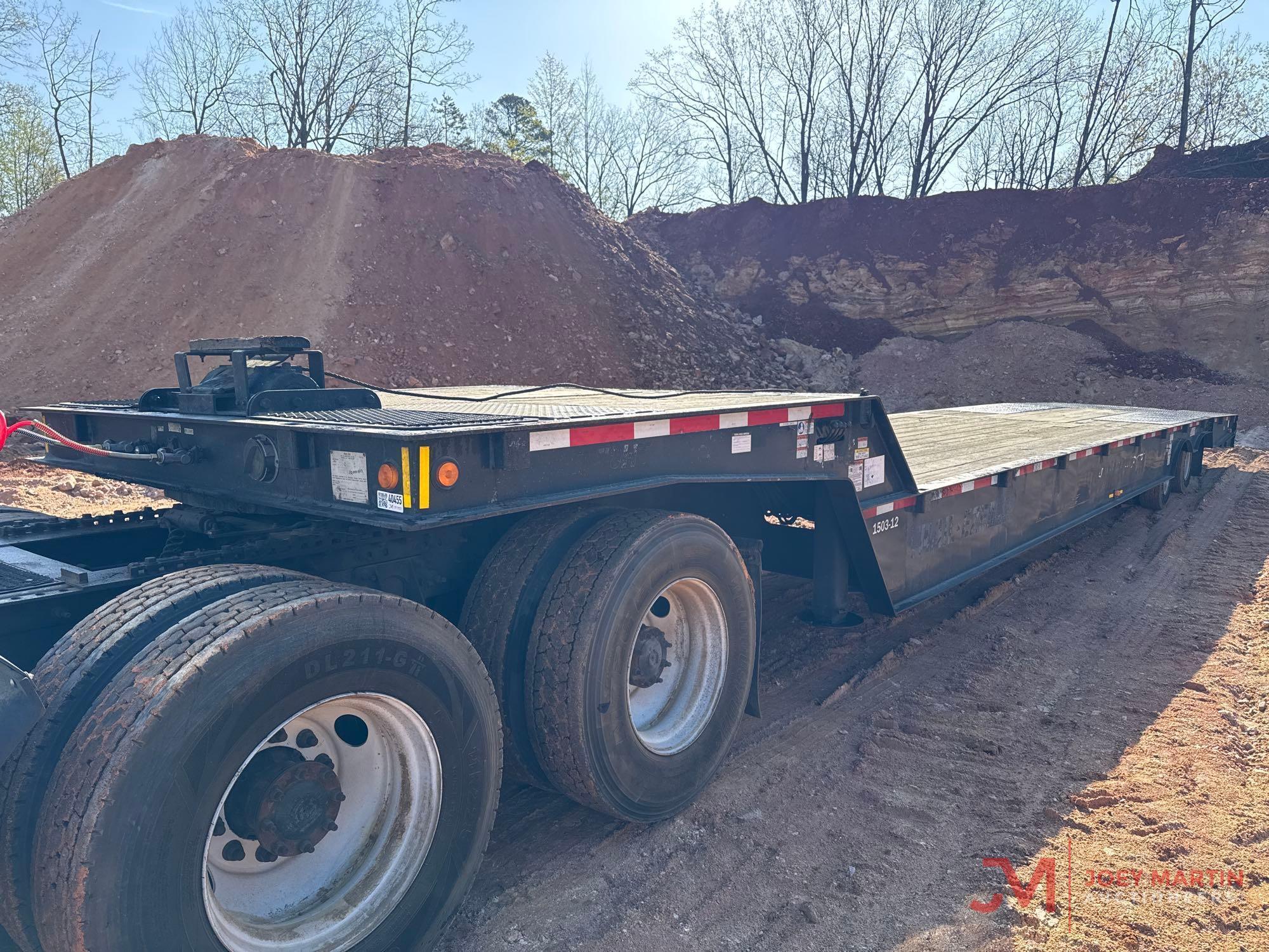2005 TRAIL-EZE TE70HT48 HYDRAULIC TAIL TRAILER