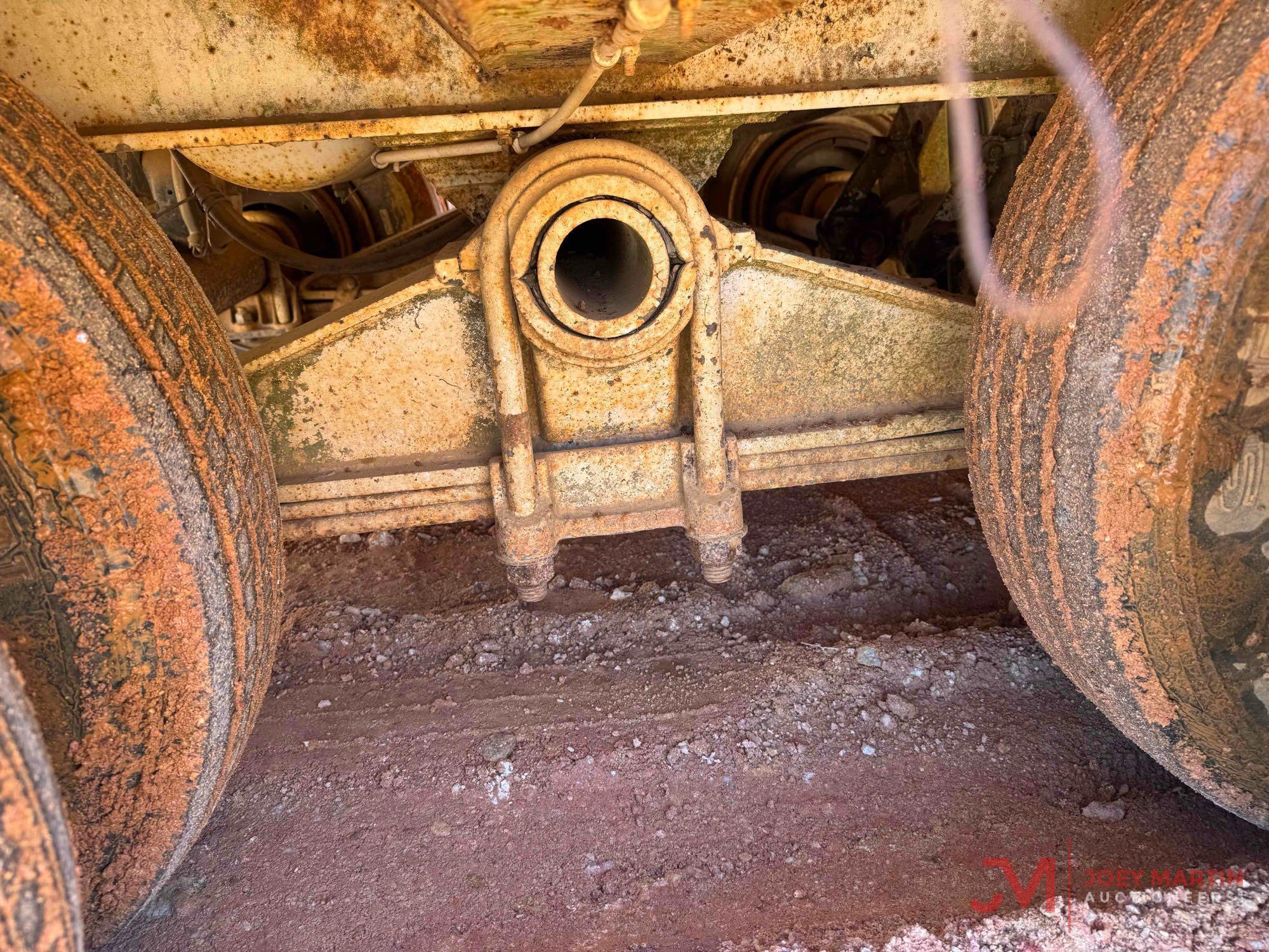 1997 HOLDEN HLR3315 LOWBOY TRAILER