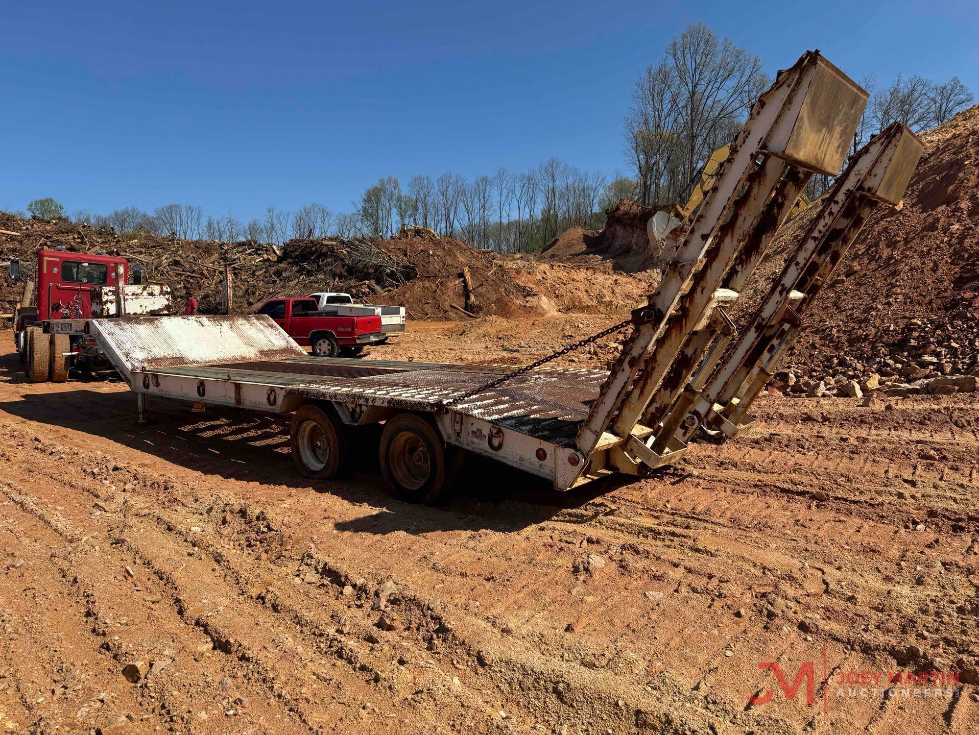 1997 HOLDEN HLR3315 LOWBOY TRAILER