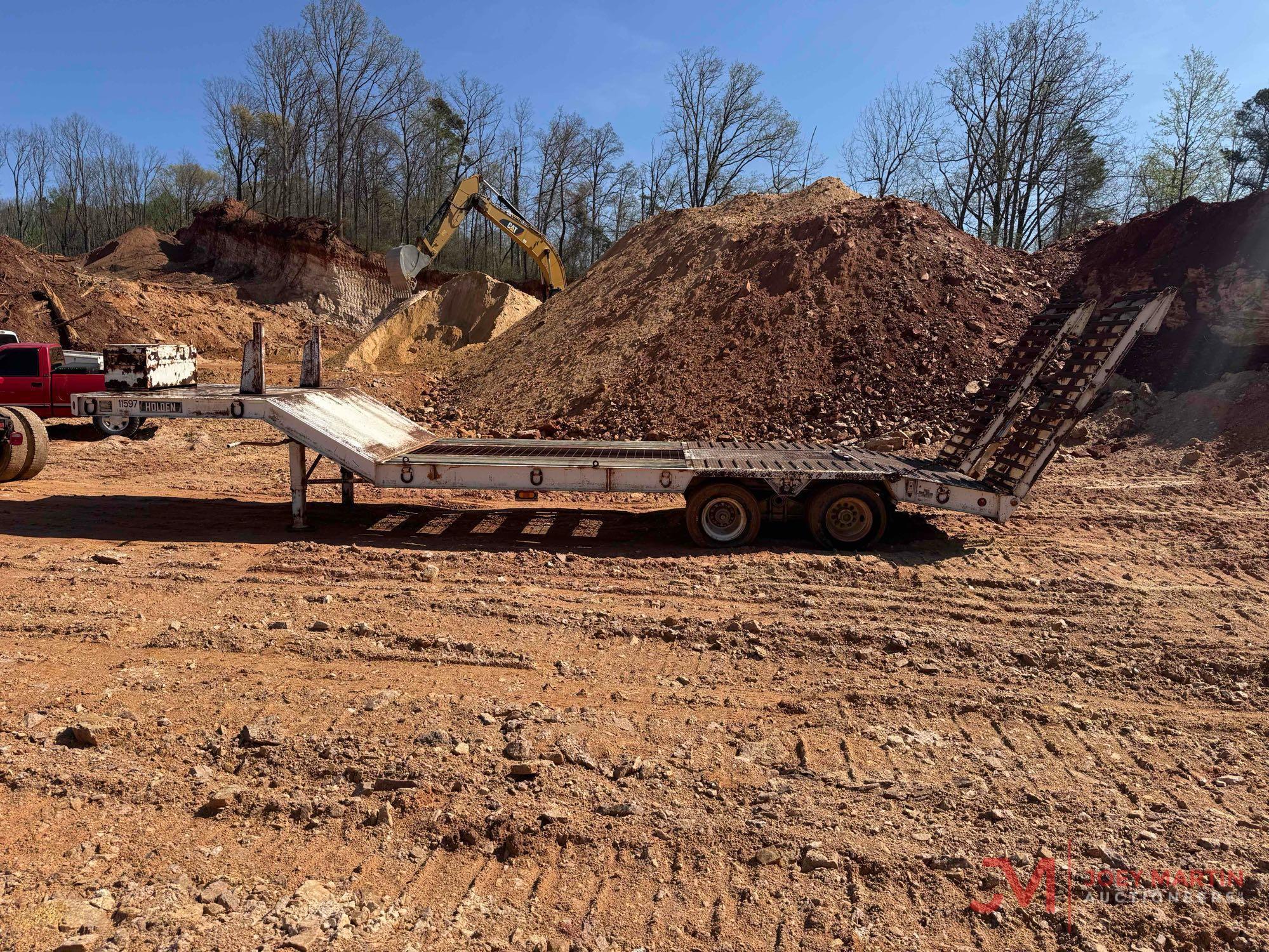 1997 HOLDEN HLR3315 LOWBOY TRAILER