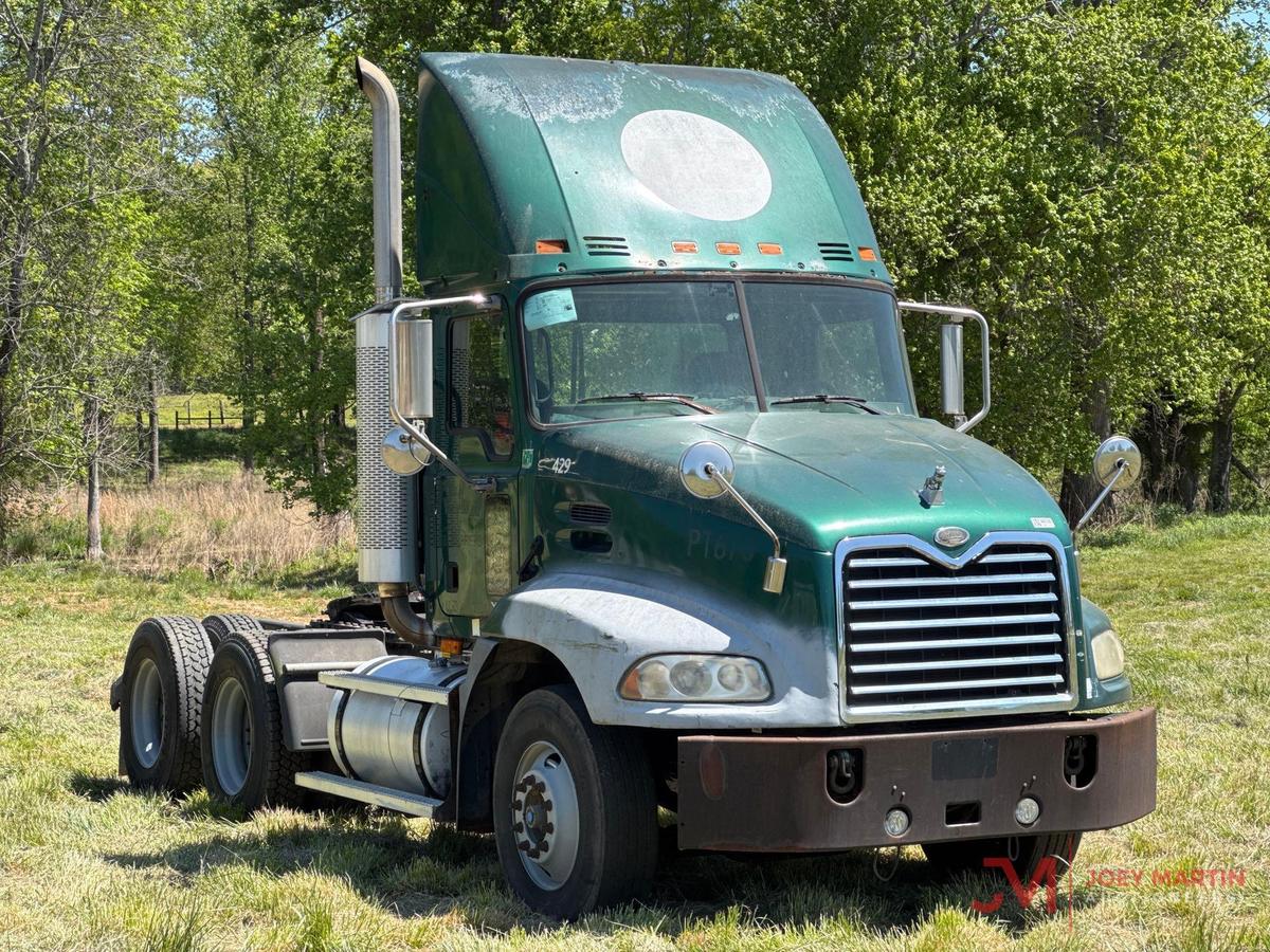 2007 MACK VISION CXN613T/A DAY CAB TRUCK TRACTOR