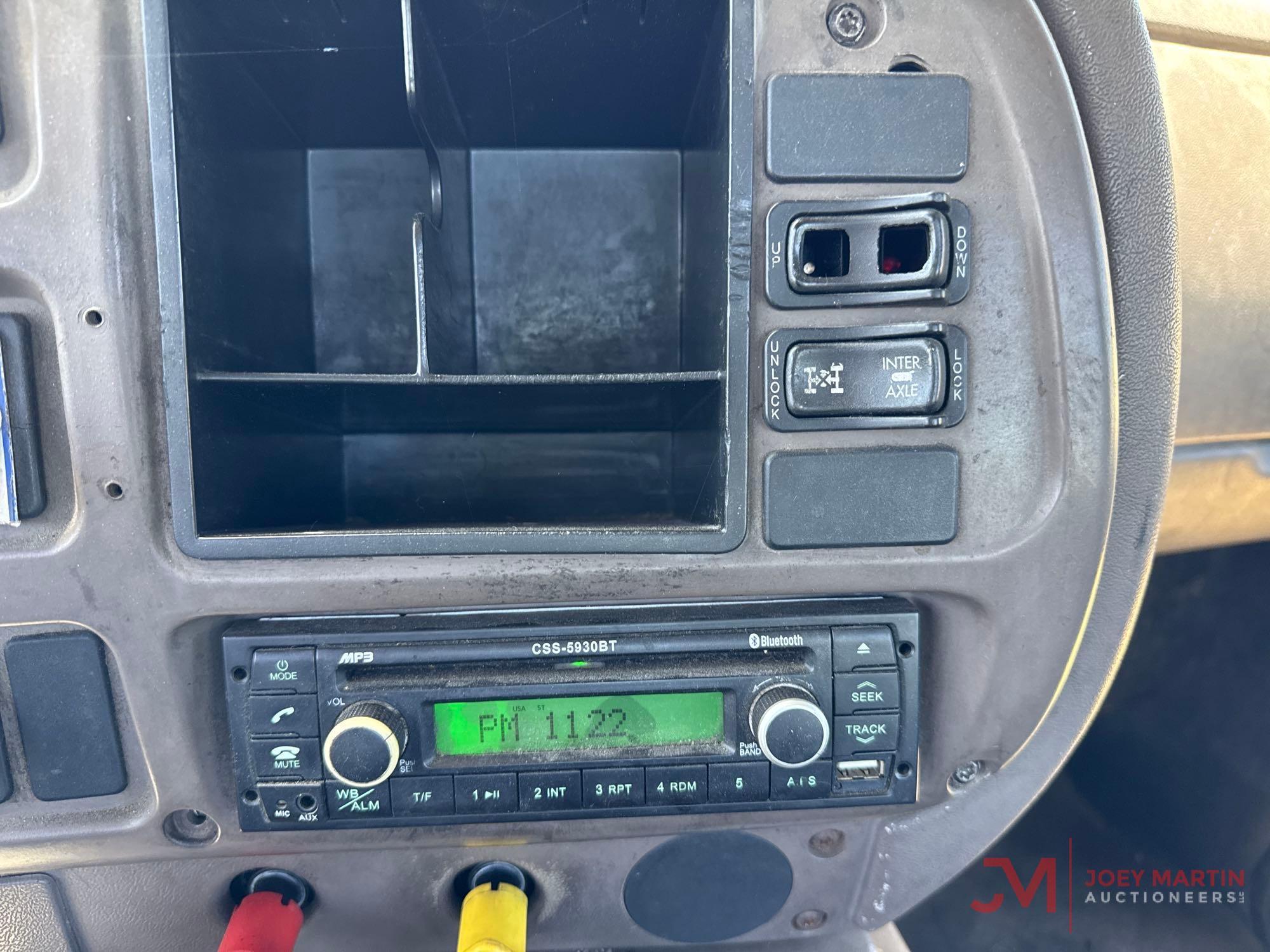 2007 MACK VISION CXN613T/A DAY CAB TRUCK TRACTOR