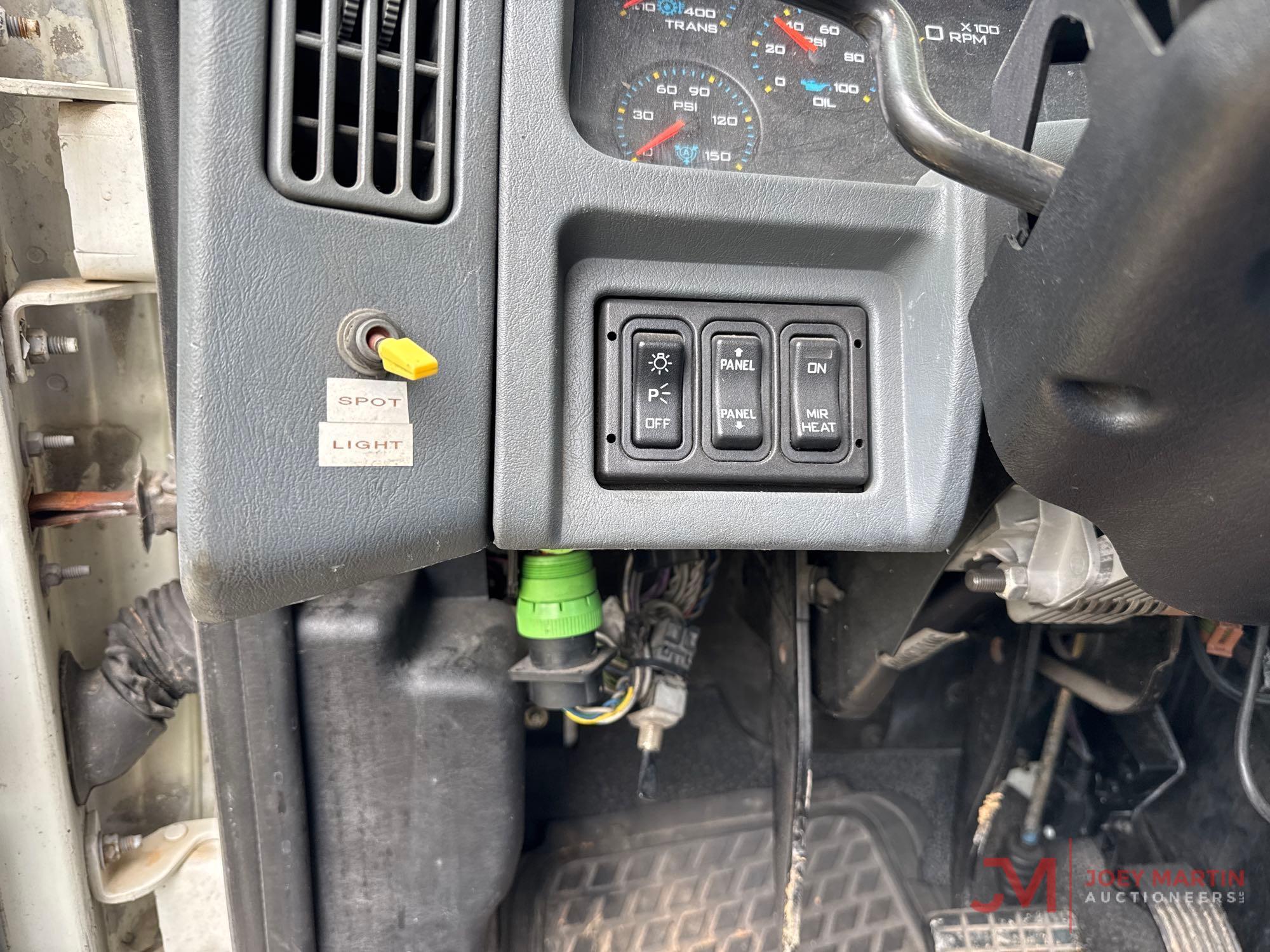 2007 INTERNATIONAL 8600 T/A DAY CAB TRUCK TRACTOR
