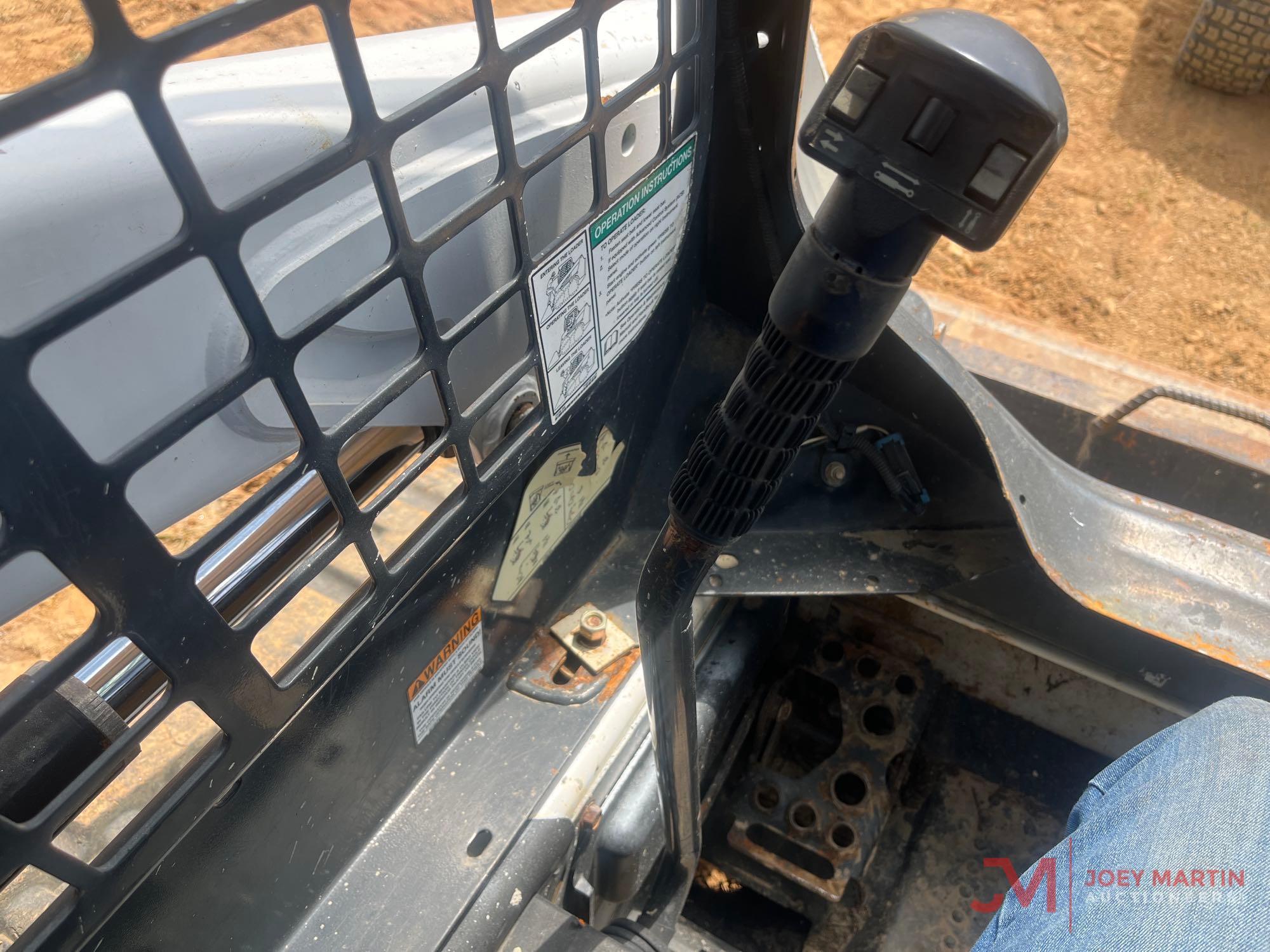 BOBCAT T550 MULTI TERRAIN LOADER