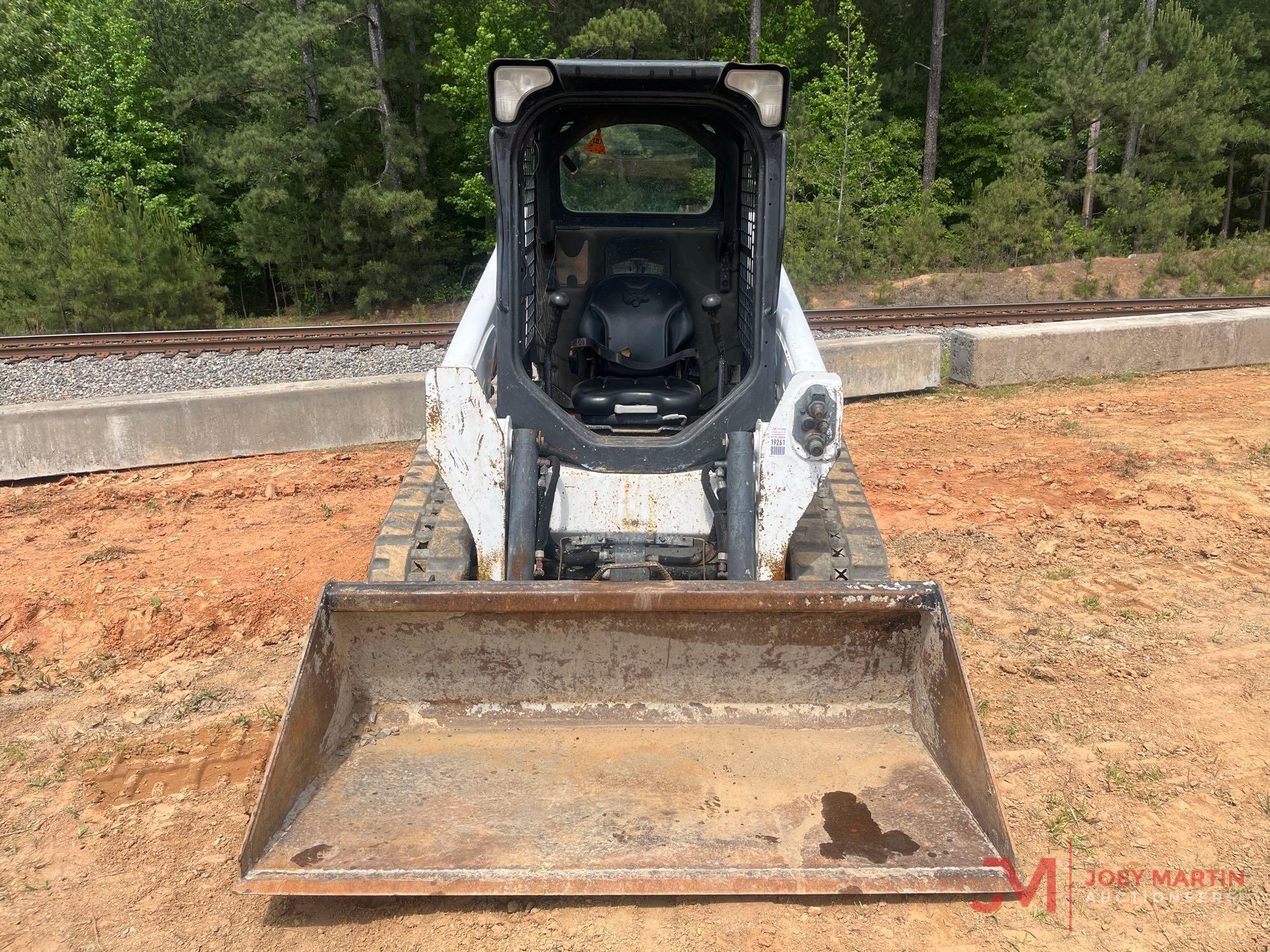 BOBCAT T550 MULTI TERRAIN LOADER