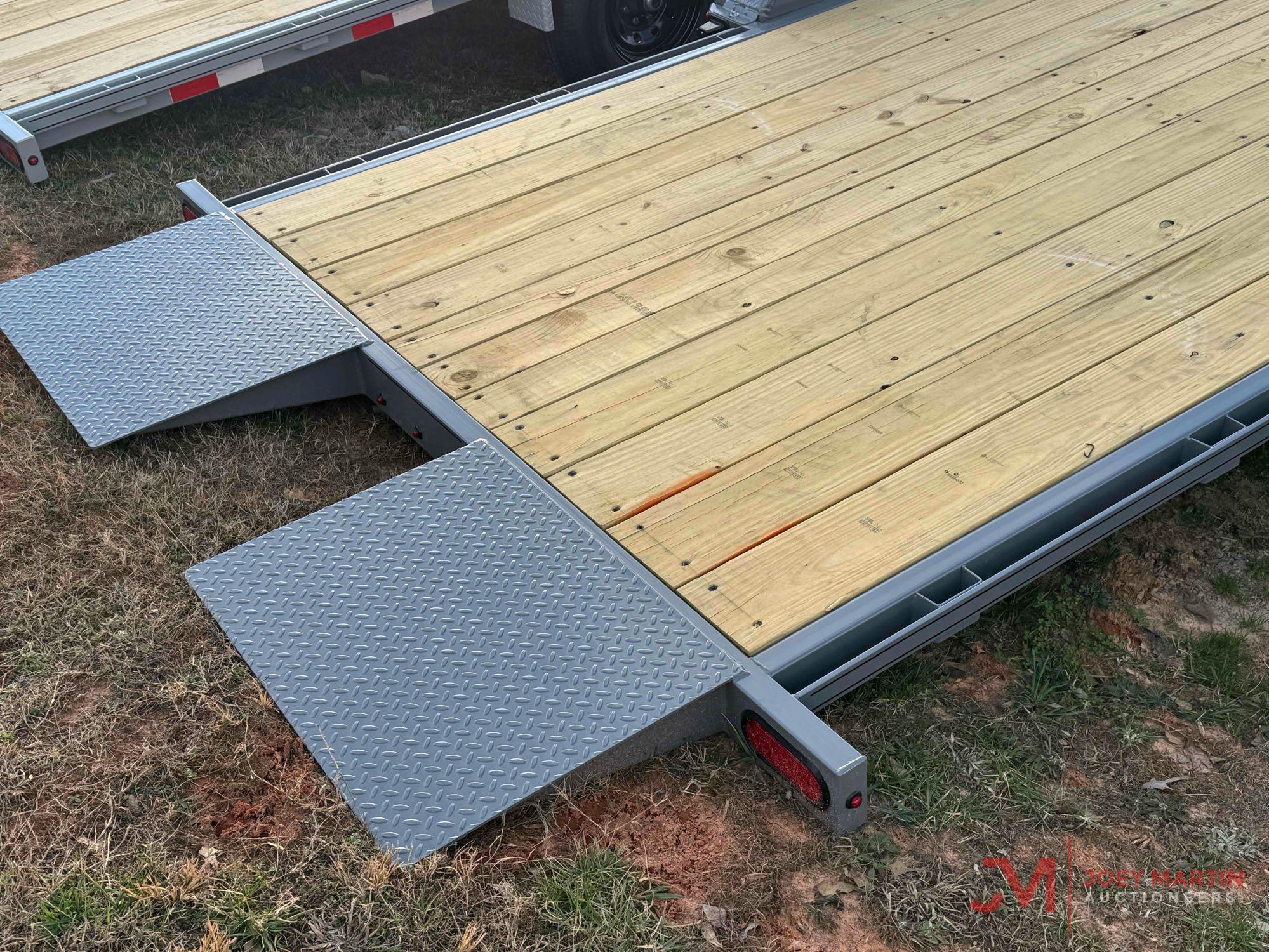 NEW/UNUSED 2025 DELTA 20' TILT TRAILER
