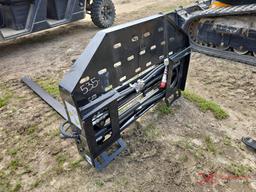 GIYI HYDRAULIC SIDE SHIFT FORKS, 60" FORKS, SKID STEER QUICK ATTACH