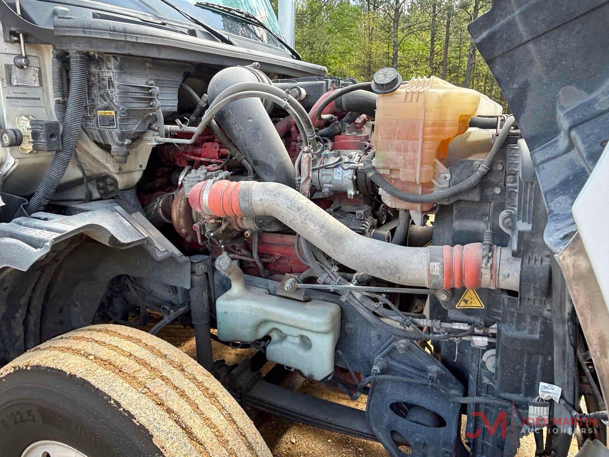 2018INTERNATIONAL LT625 DAY CAB TRUCK TRACTOR