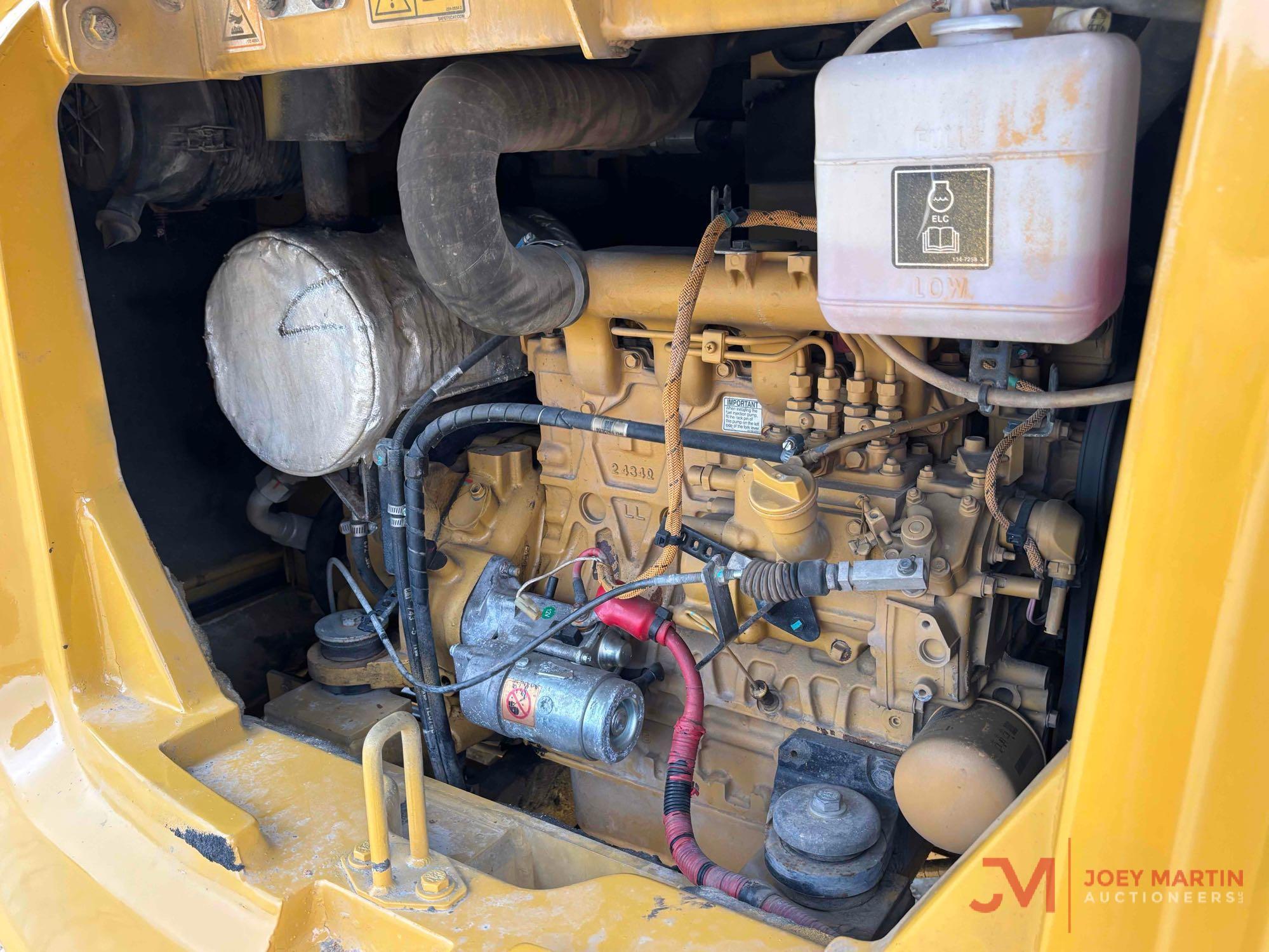 2021 CAT 305.5E2 MINIEXCAVATOR