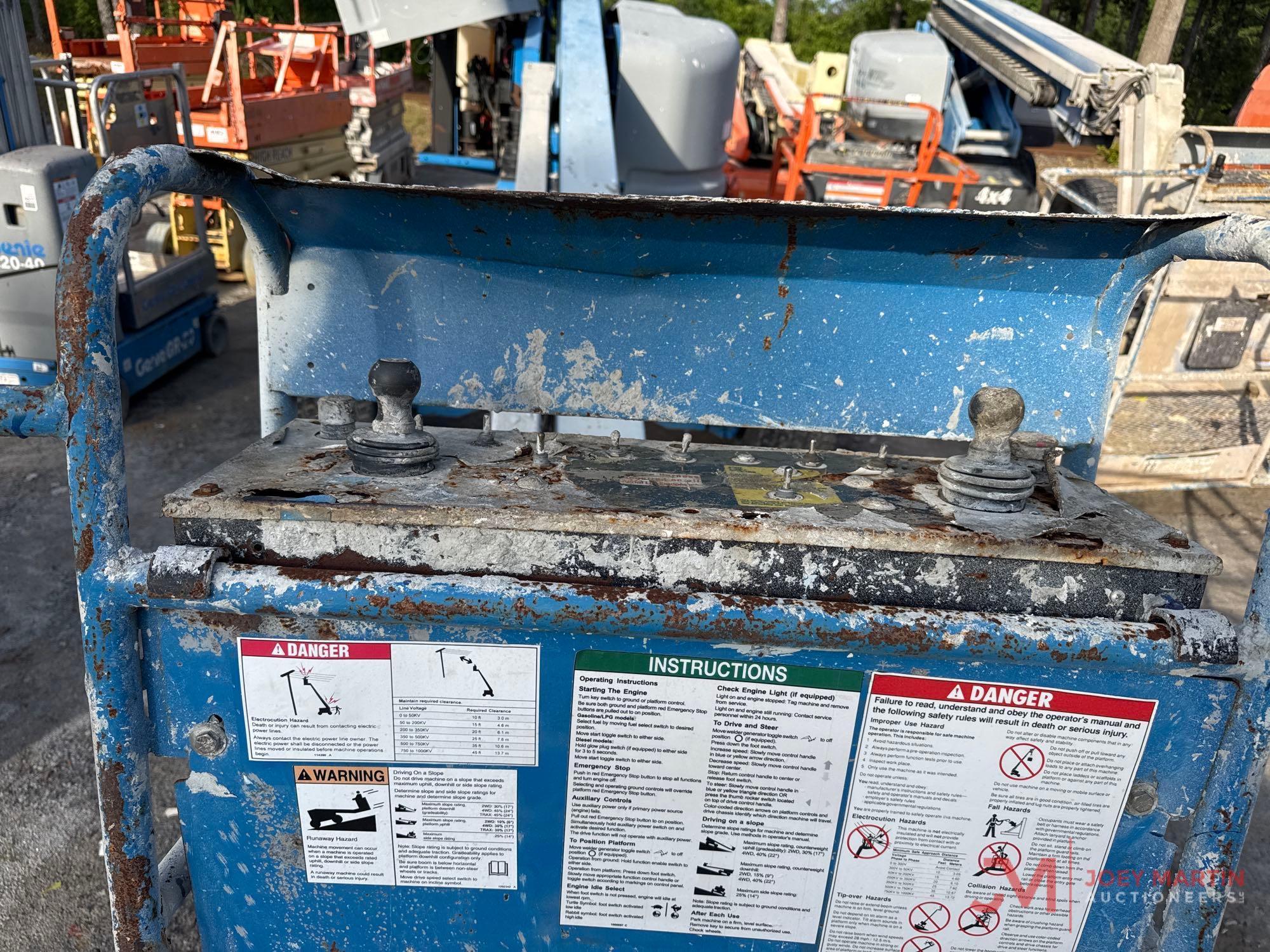 2015 GENIE S-40 BOOM LIFT