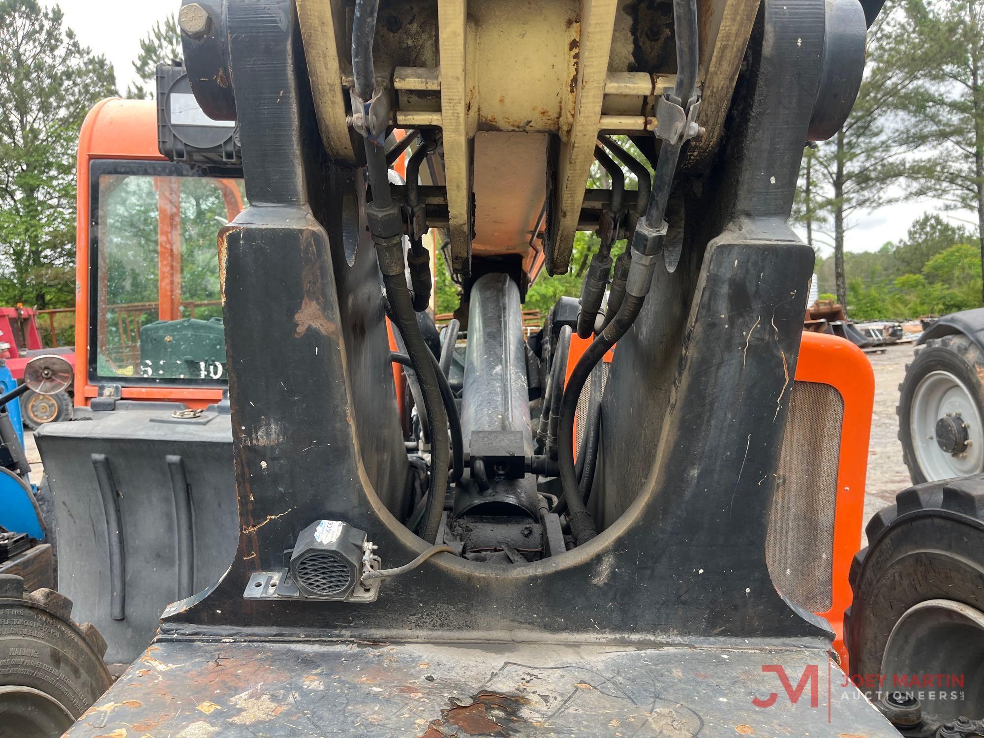 JLG 642 TELEHANDLER