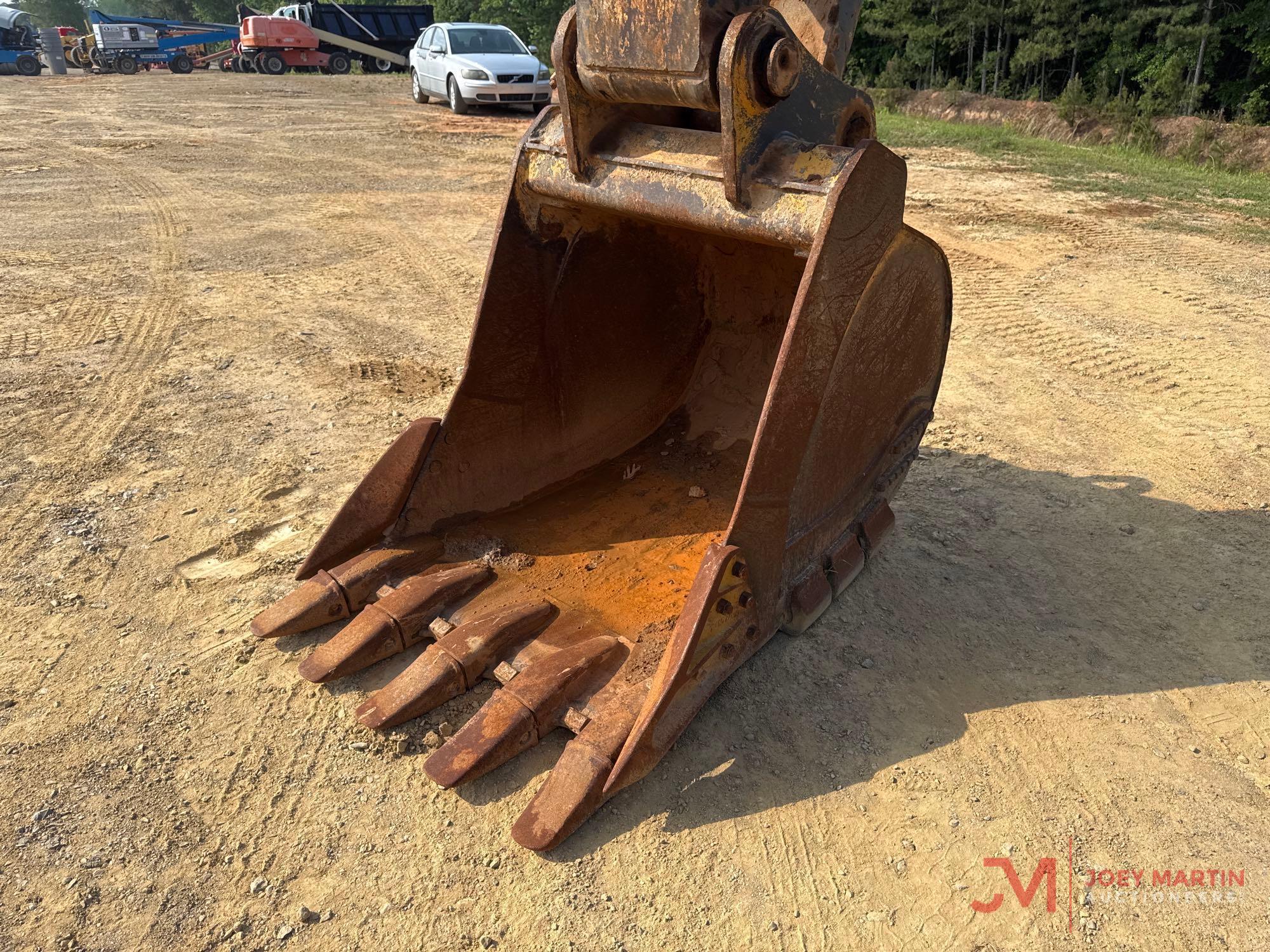 2018 DEERE 345G LC HYDRAULIC EXCAVATOR