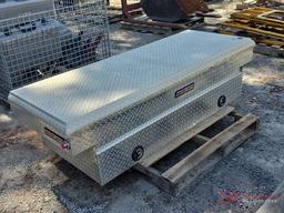 WEATHER GUARD ALUMINUM TOOL BOX