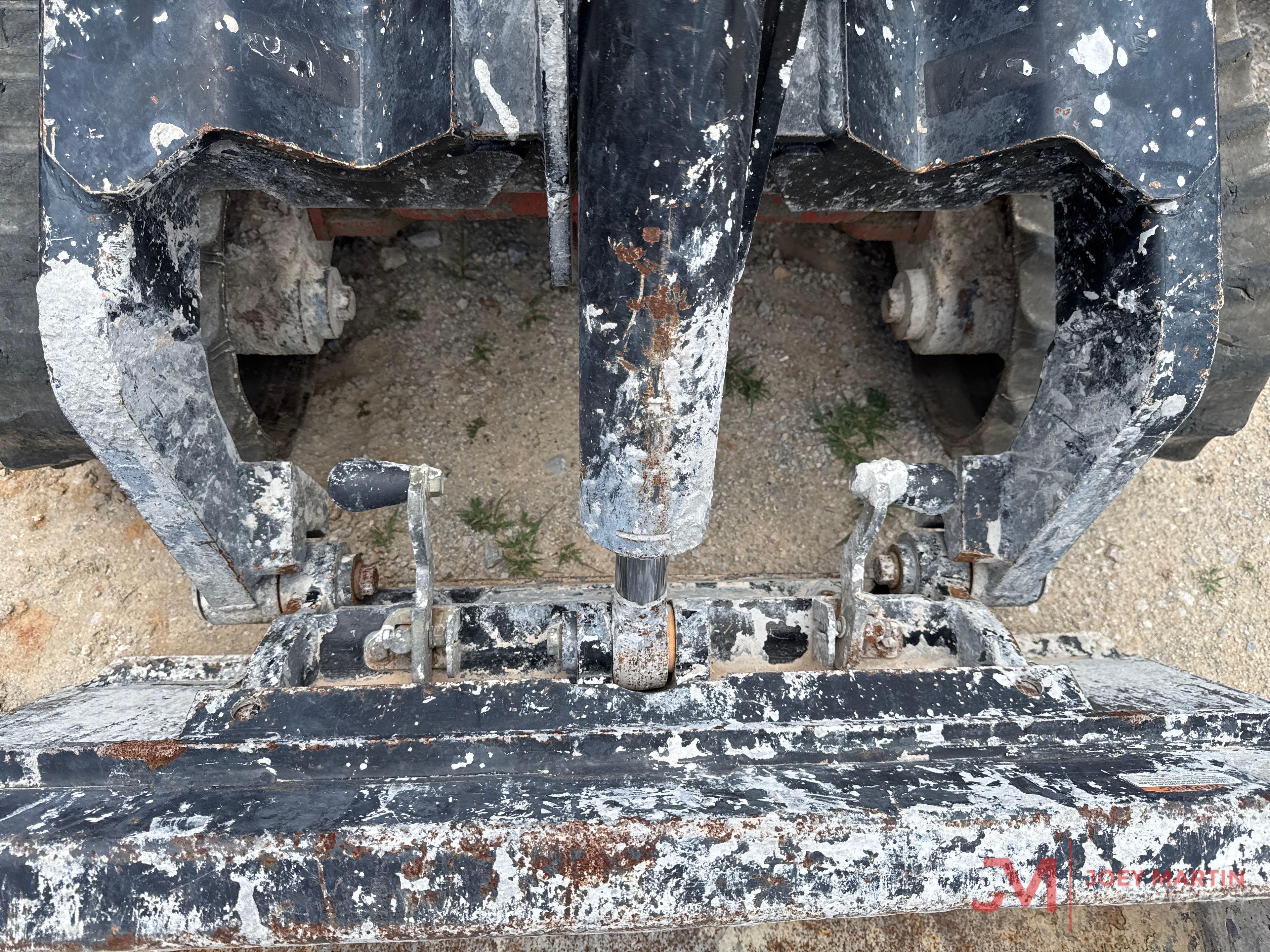 2020 DITCH WITCH SK1550 STAND ON MULTI TERRAIN LOADER