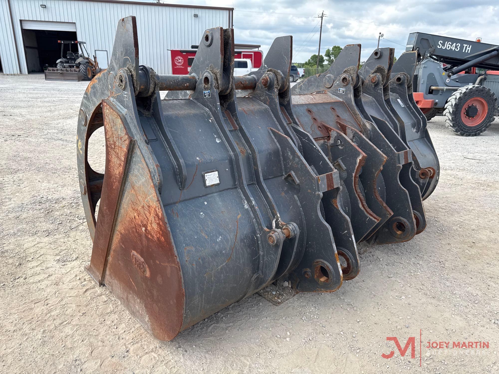 PALADIN 1021 BOYD LOADER GRAPPLE BUCKET