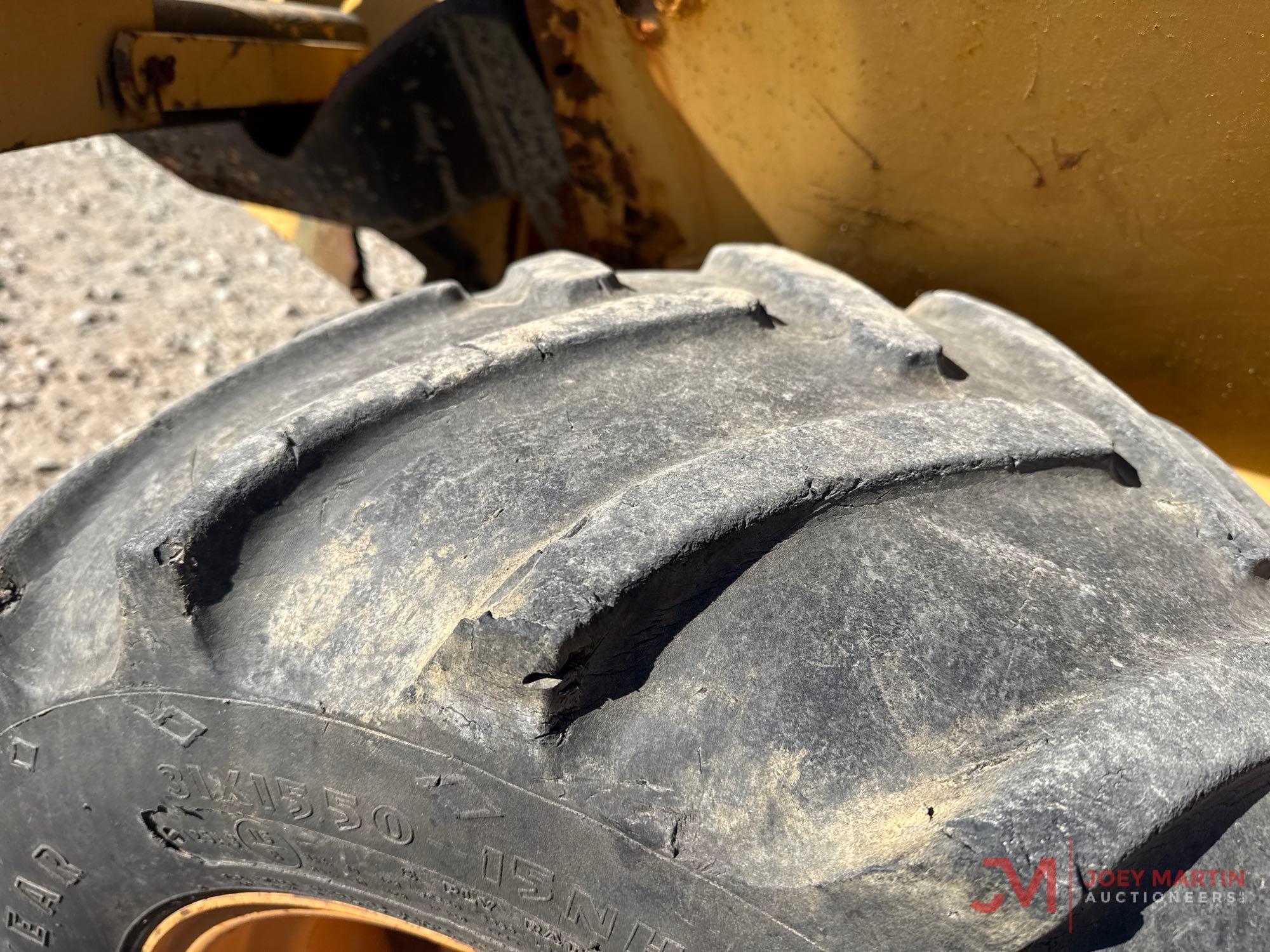 CASE 660 TRENCHER