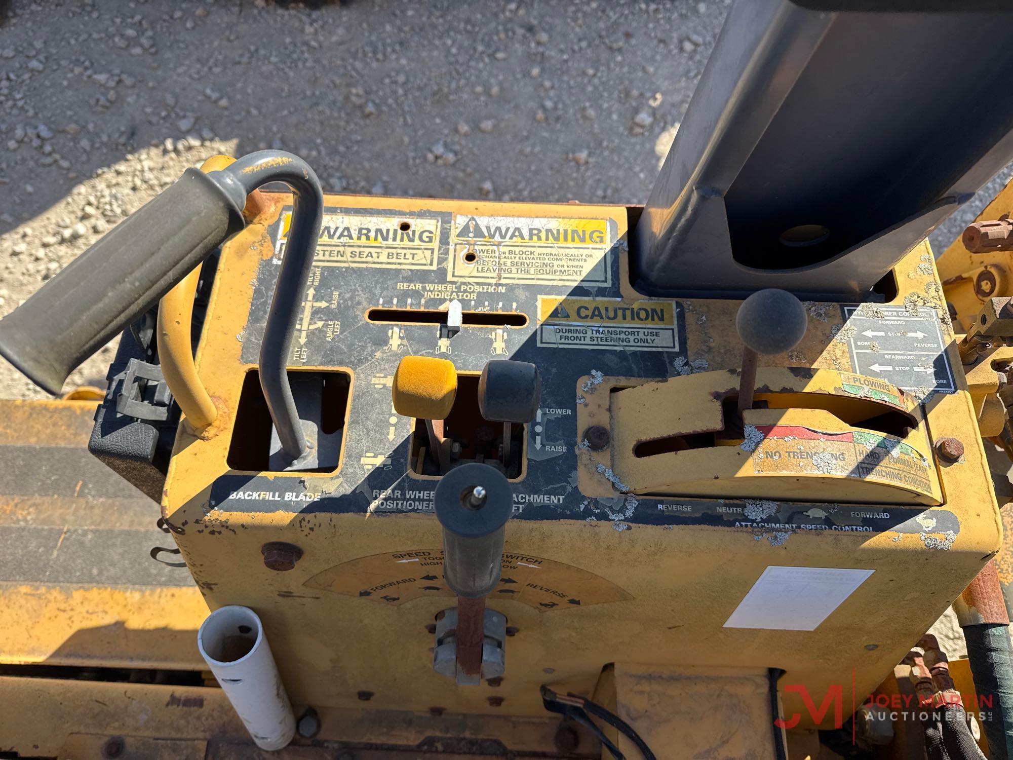 CASE 660 TRENCHER