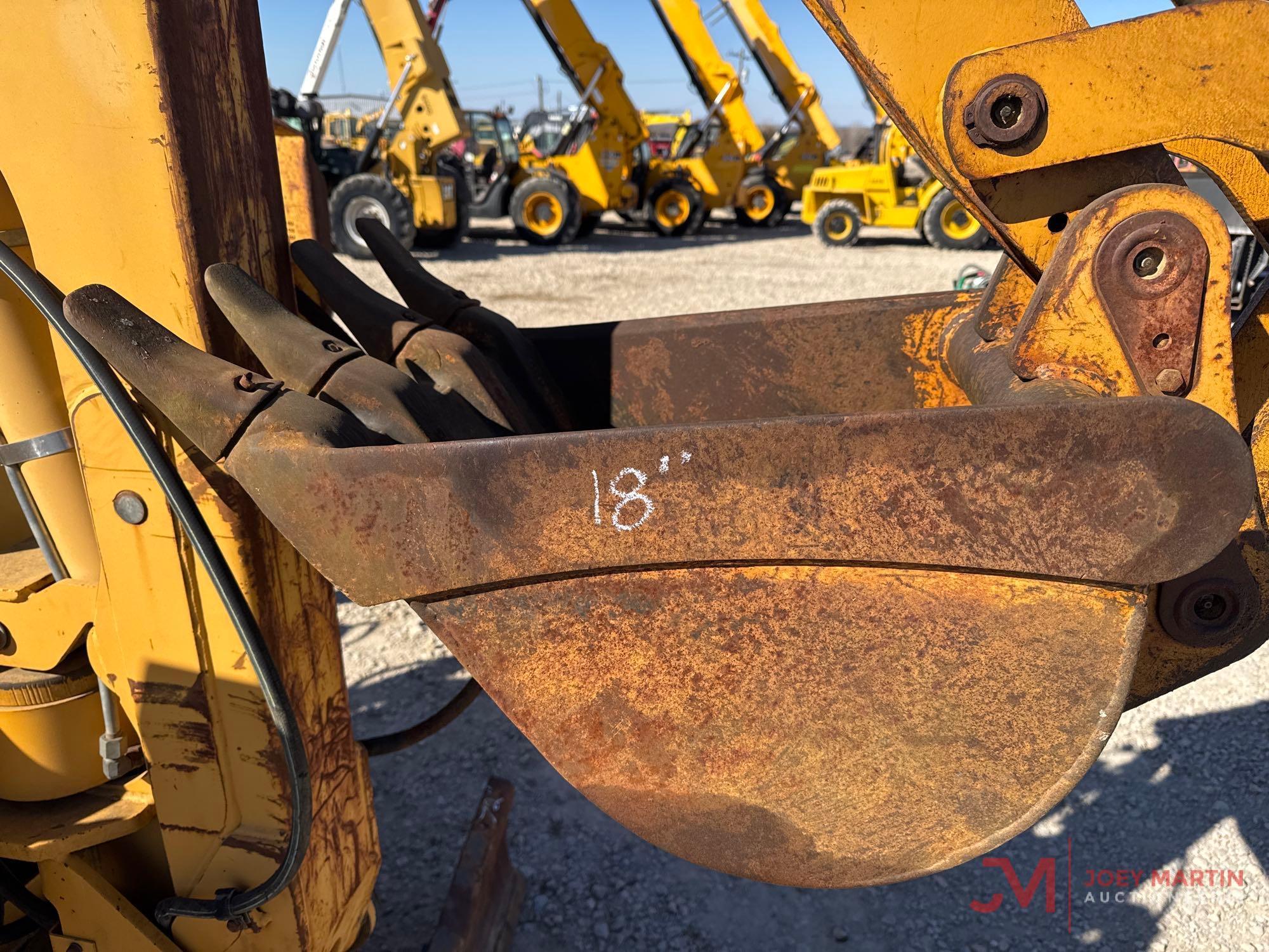 CASE 660 TRENCHER