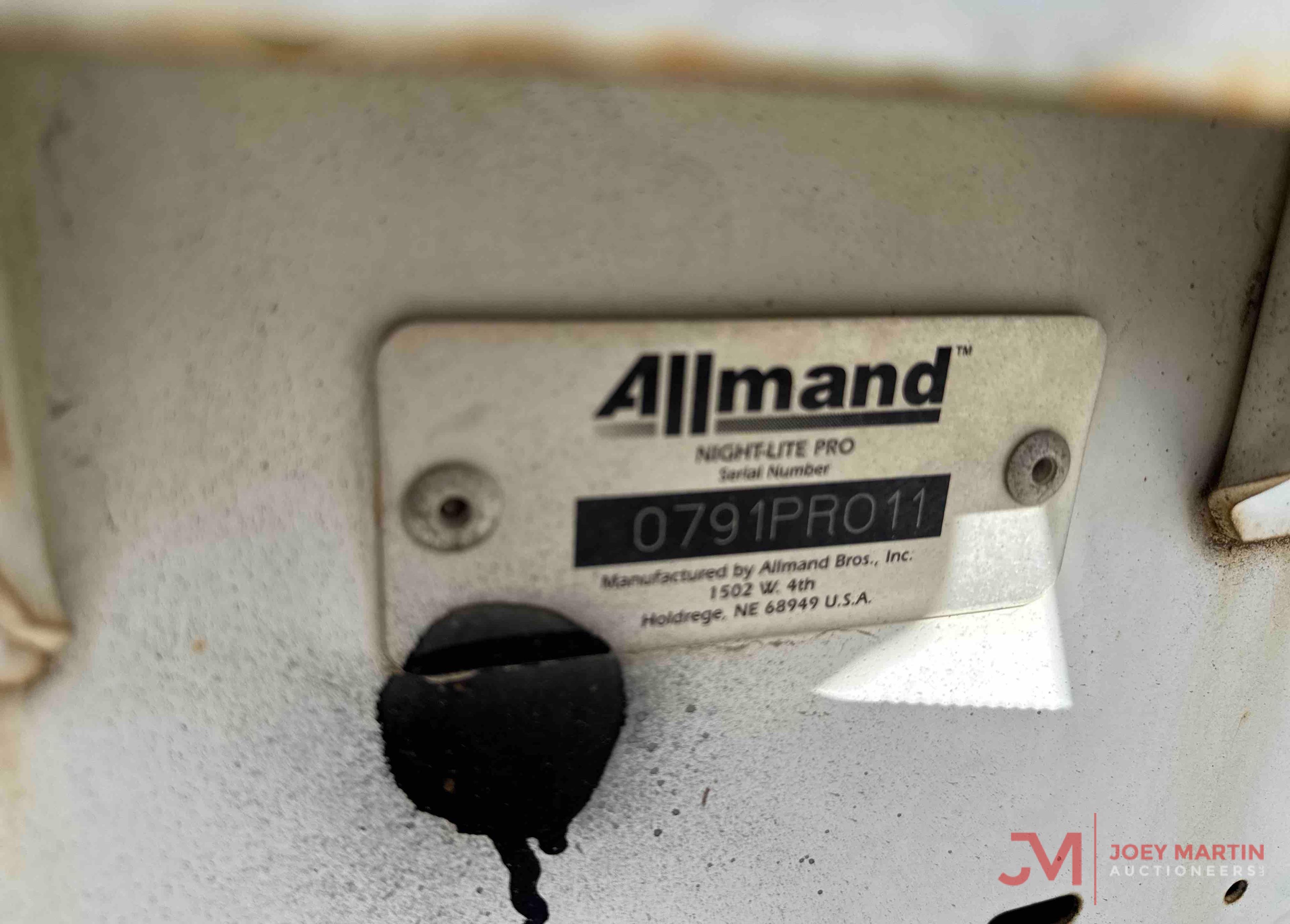 ALLMAND NITE-LITE PRO LIGHT TOWER
