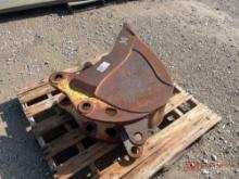 11 1/2" EXCAVATOR BUCKET