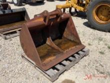 STRICKLAND CX130 48" LOADER BUCKET