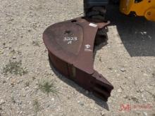12" BACKHOE TOOTH BUCKET