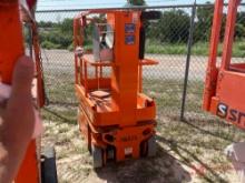 2018 SNORKEL TM12E PERSONAL MAN LIFT