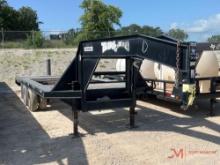 TEXAS BRAGG GOOSENECK TRAILER