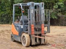 DOOSAN G25P-5 STRAIGHT MAST FORKLIFT