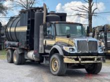 2005 INTERNATIONAL 7600 VAC TRUCK