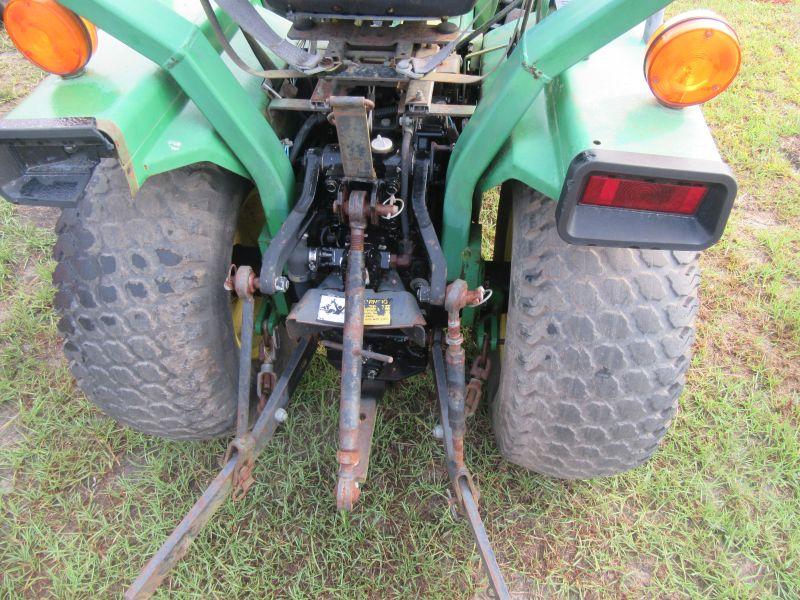 (2425) John Deere 755 w/ John Deere 52 Loader