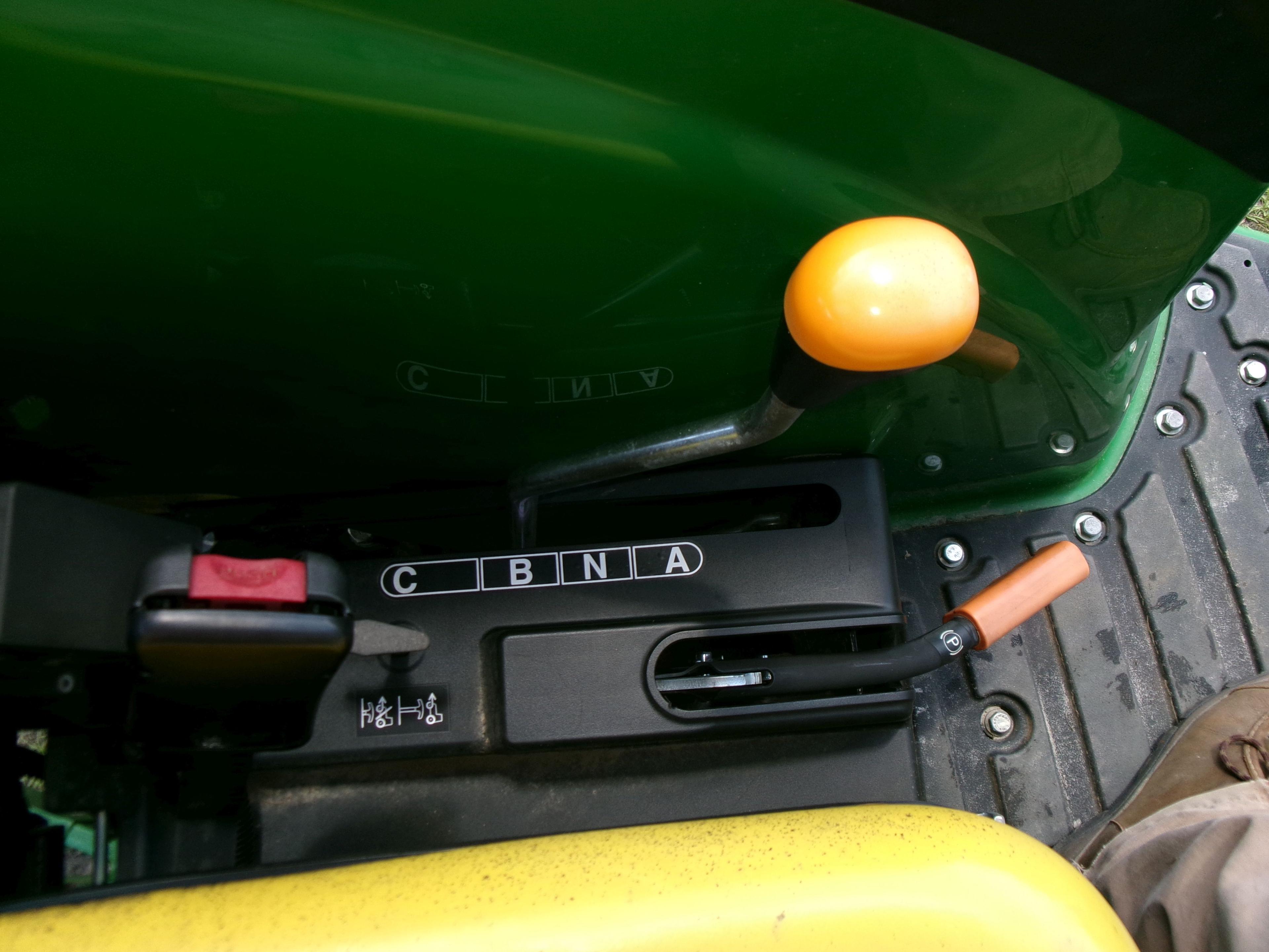 (0347)  John Deere 4066M Tractor