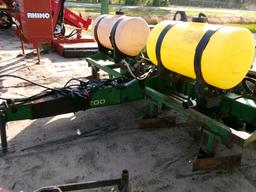 (0376)  John Deere 7200 4 Row Planter