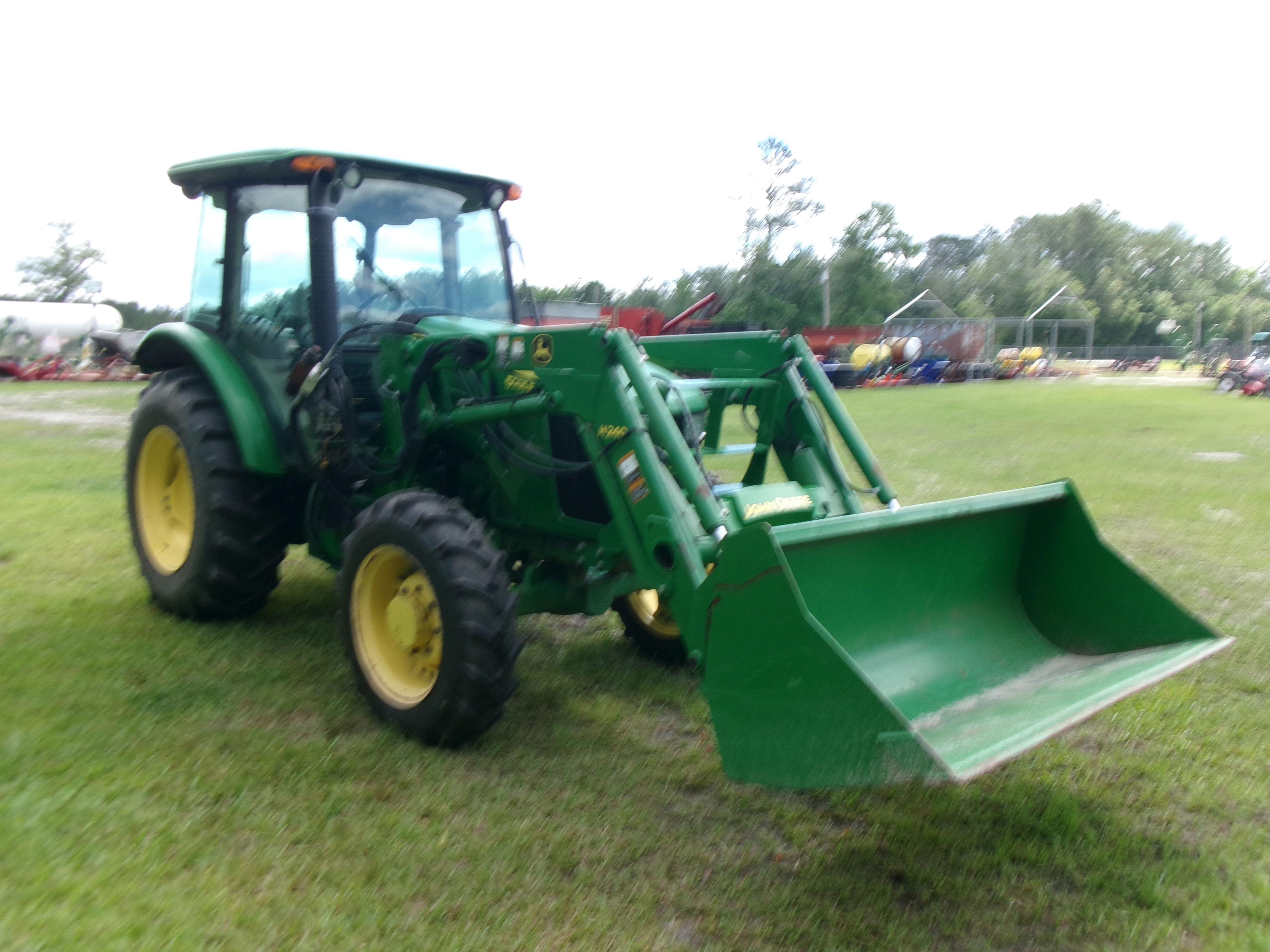 (0503)  John Deere 5085E Tractor