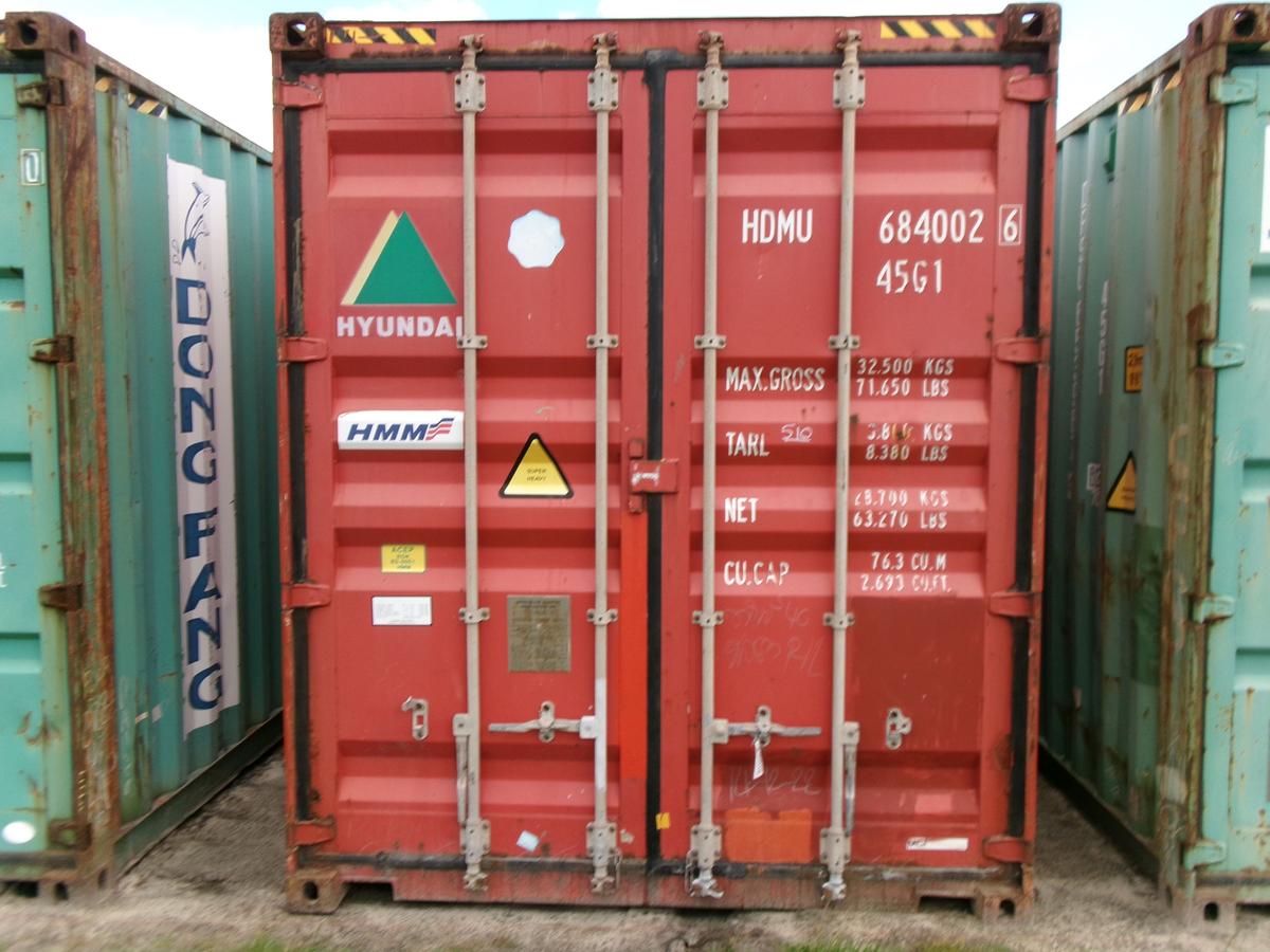 (0510)  40' SHIPPING CONTAINER