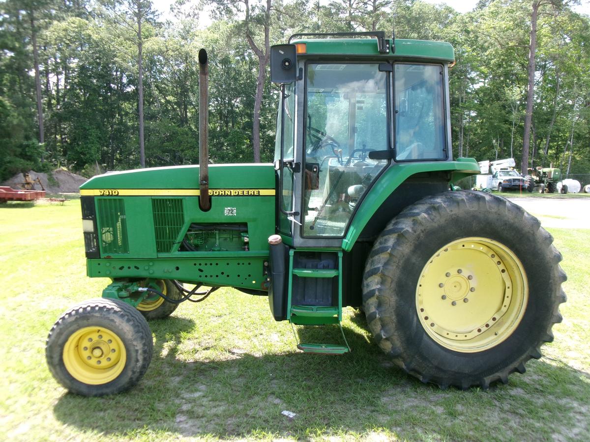 (0526)  JOHN DEERE MODEL 7410 TRACTOR