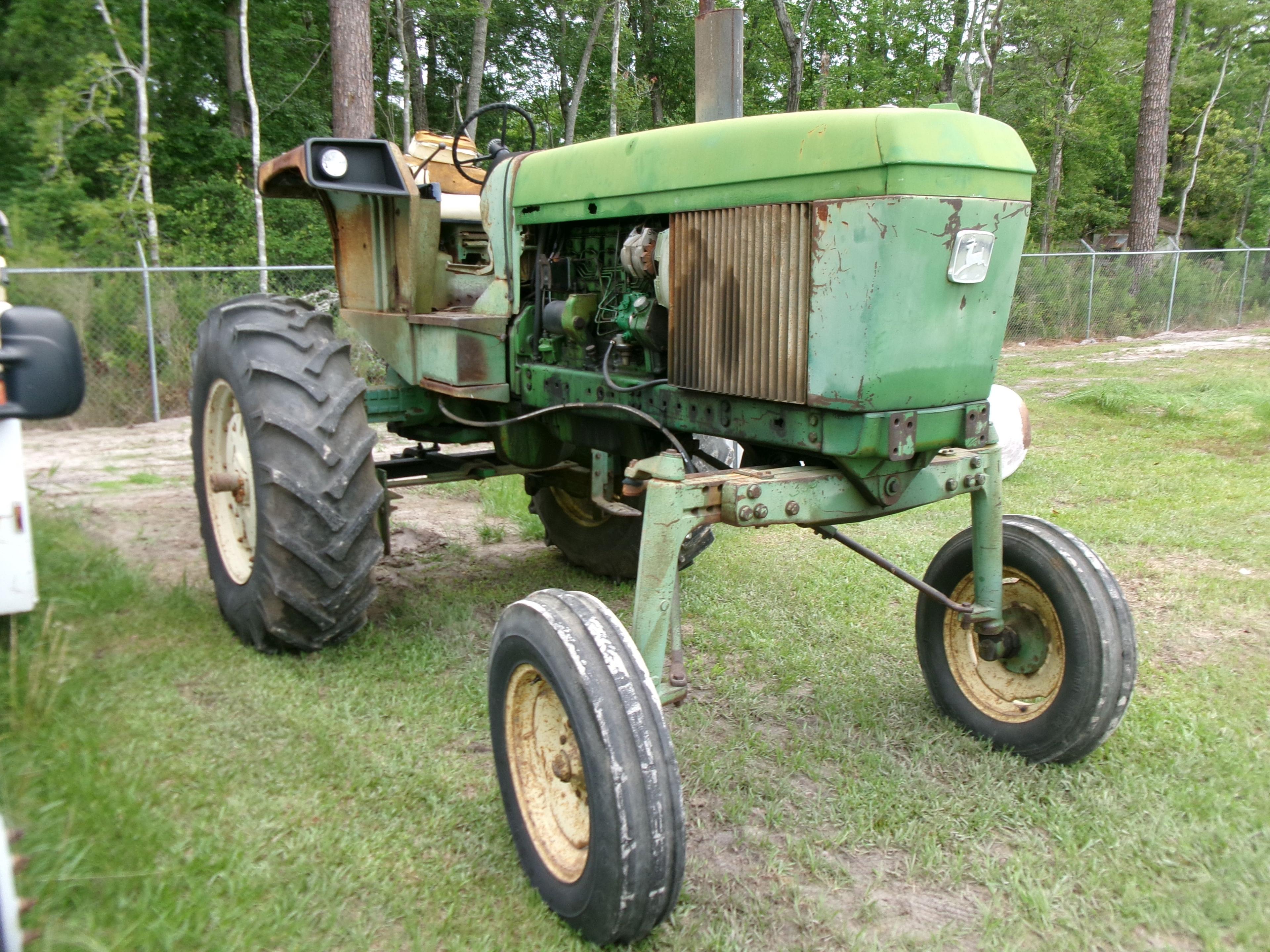 (0544)  JOHN DEERE 4230 HIGH CROP TRACTOR