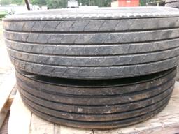 (0586)  11R22.5 TIRES, 1 RIM