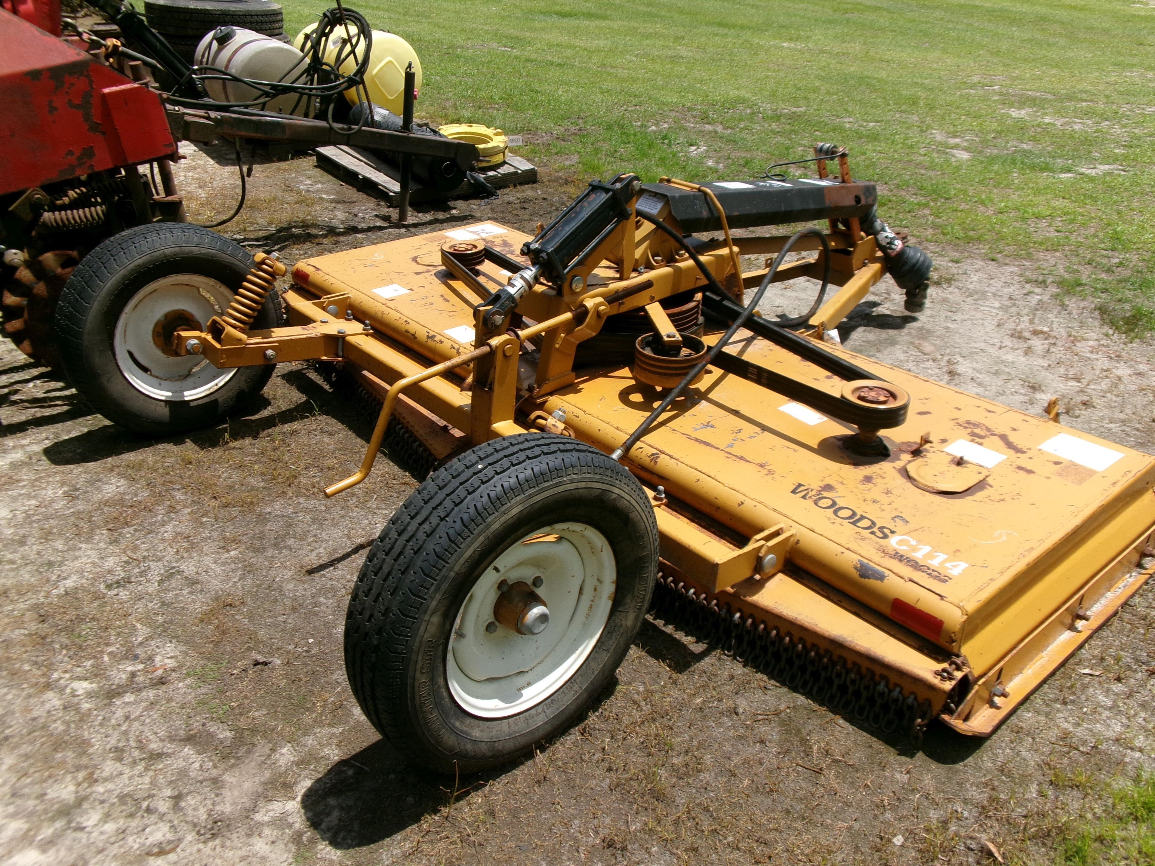 (0612)  Woods C114 Mower