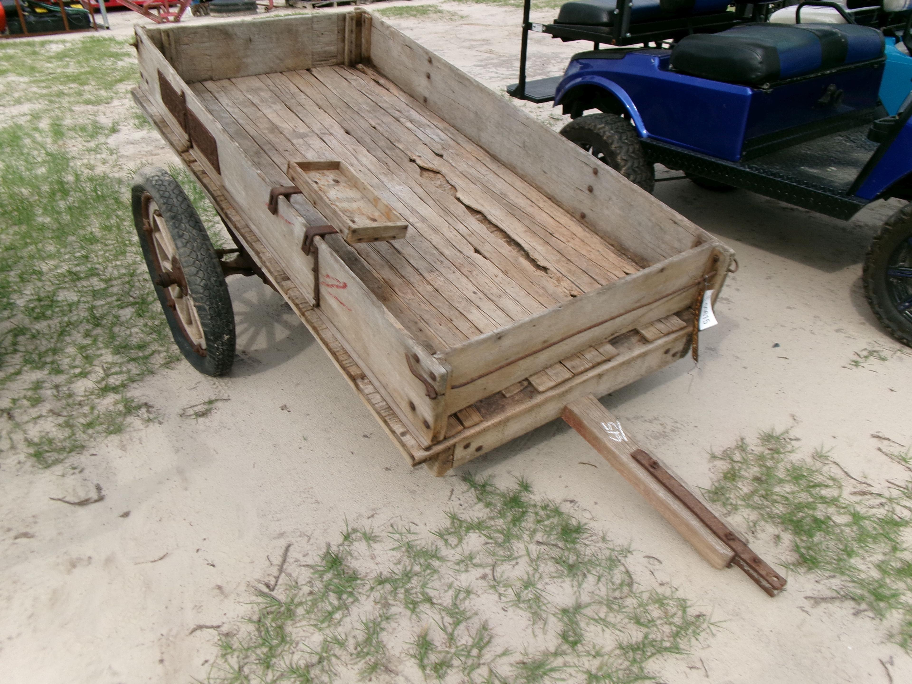 (0615)  Wooden Farm Wagon