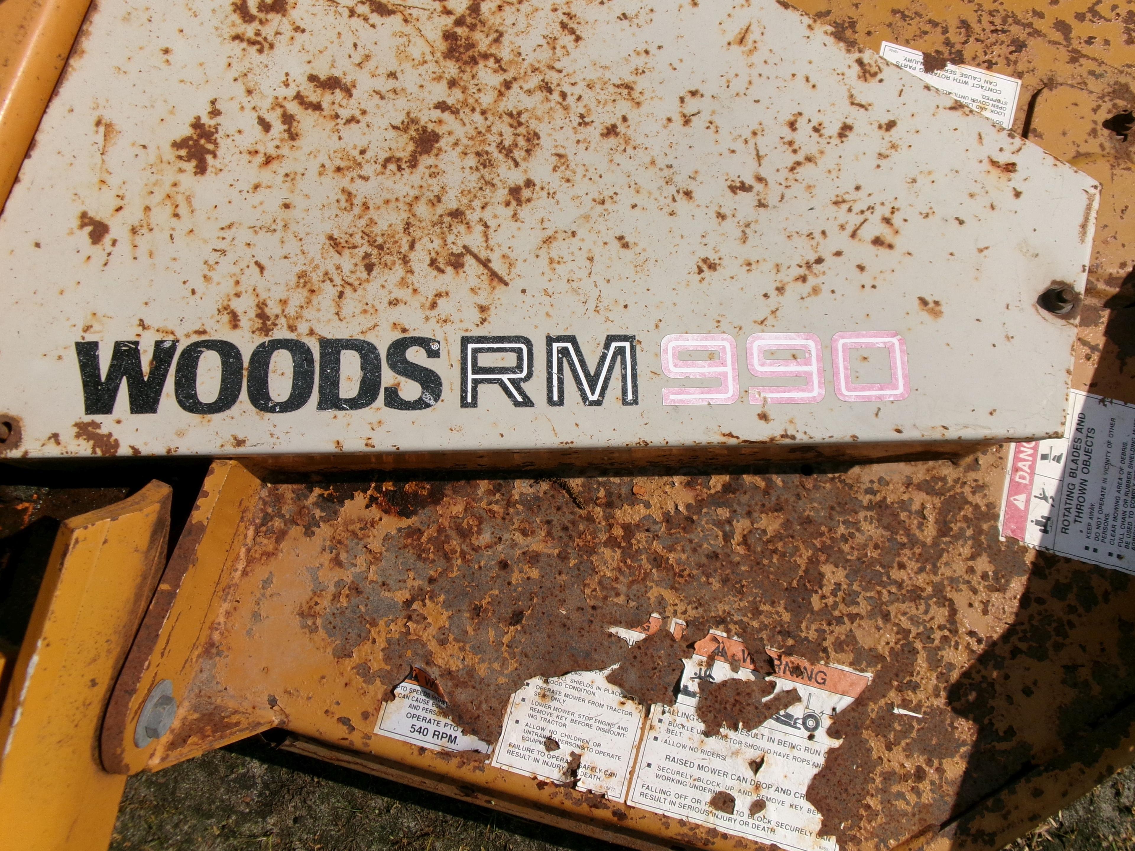 (9901)  Woods RM990 Finish Mower