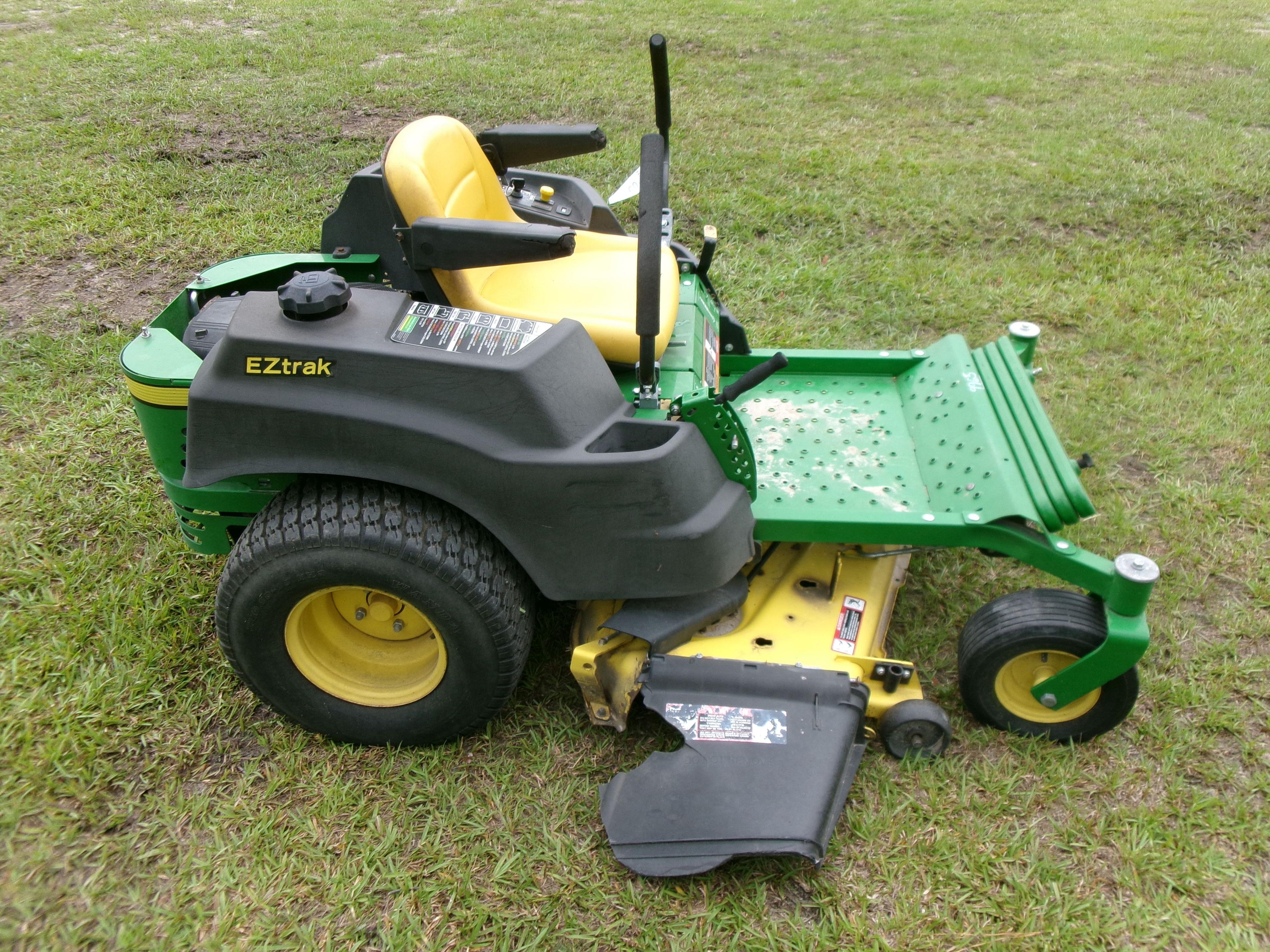 (9965)  JOHN DEERE 2425 MOWER