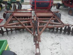 (2087) International 10' Pull Type Disk Harrow
